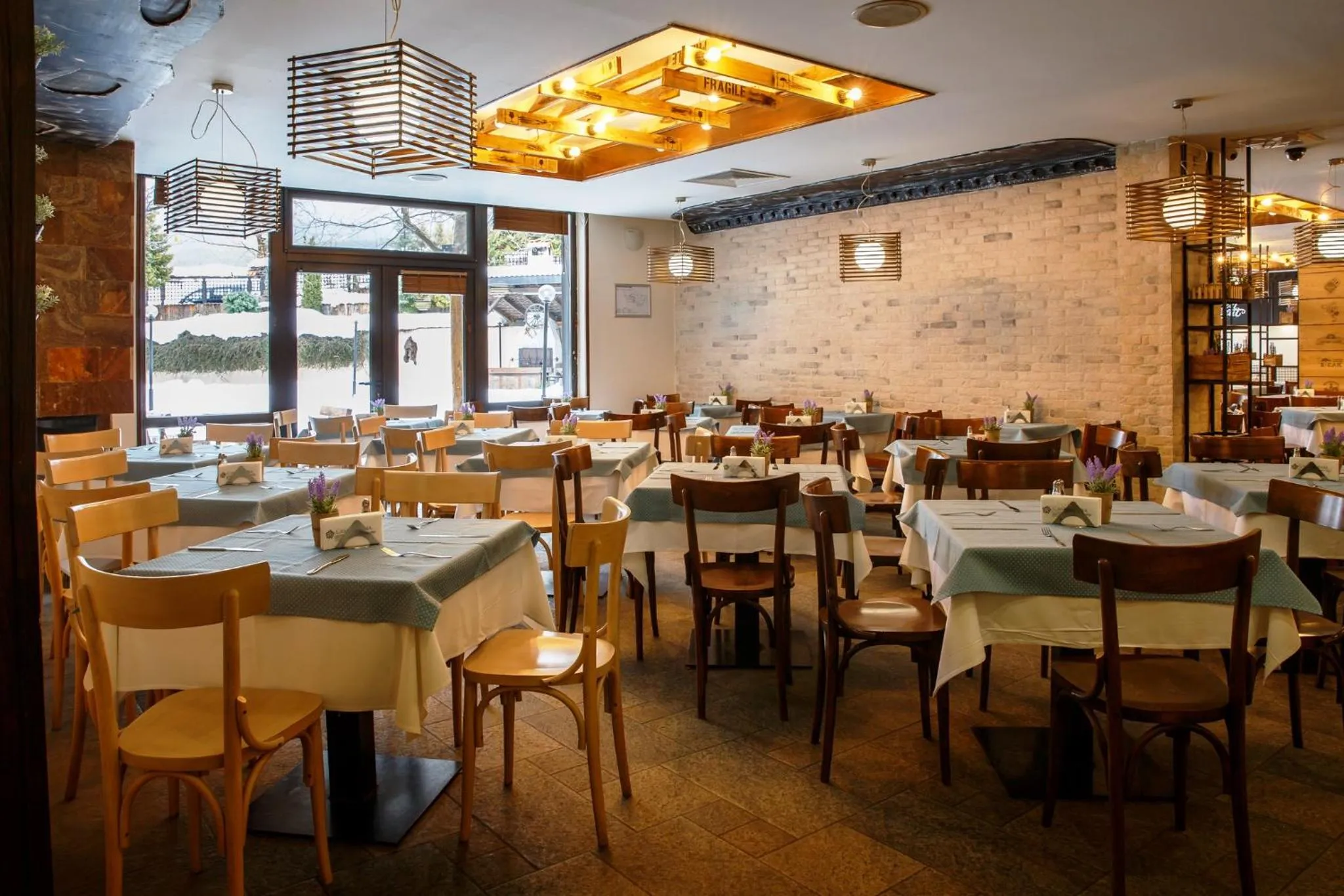 Restaurant/places to eat in Hotel Casa Karina Bansko - Half Board & All Inclusive