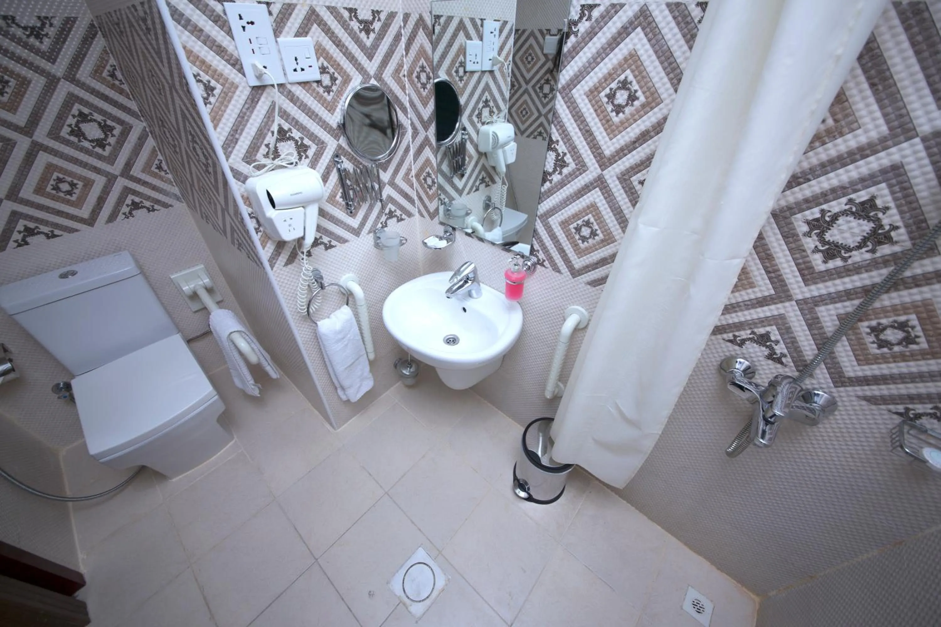 Bathroom in Al Khaleej Grand Hotel