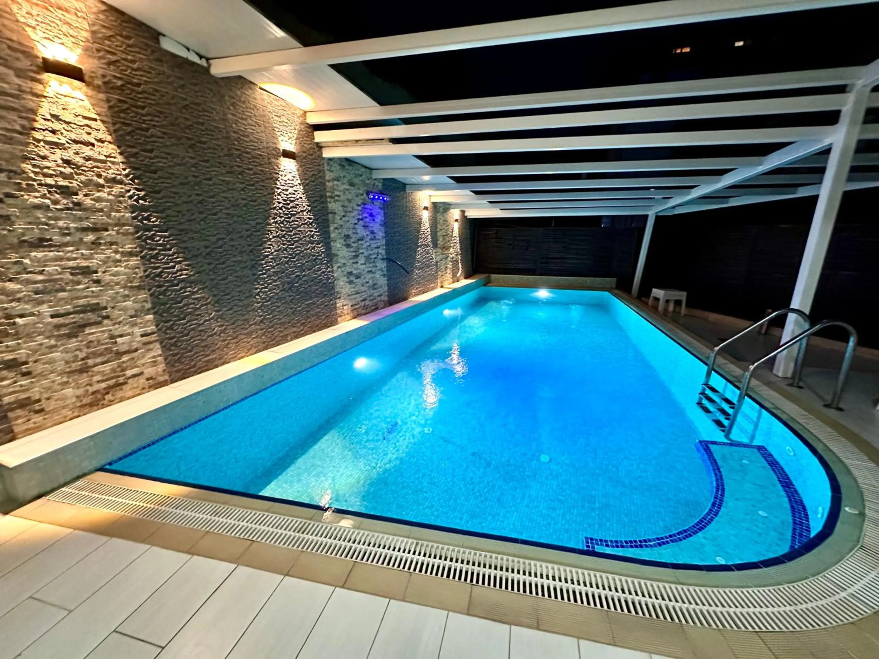 Pool view in Villa Milka