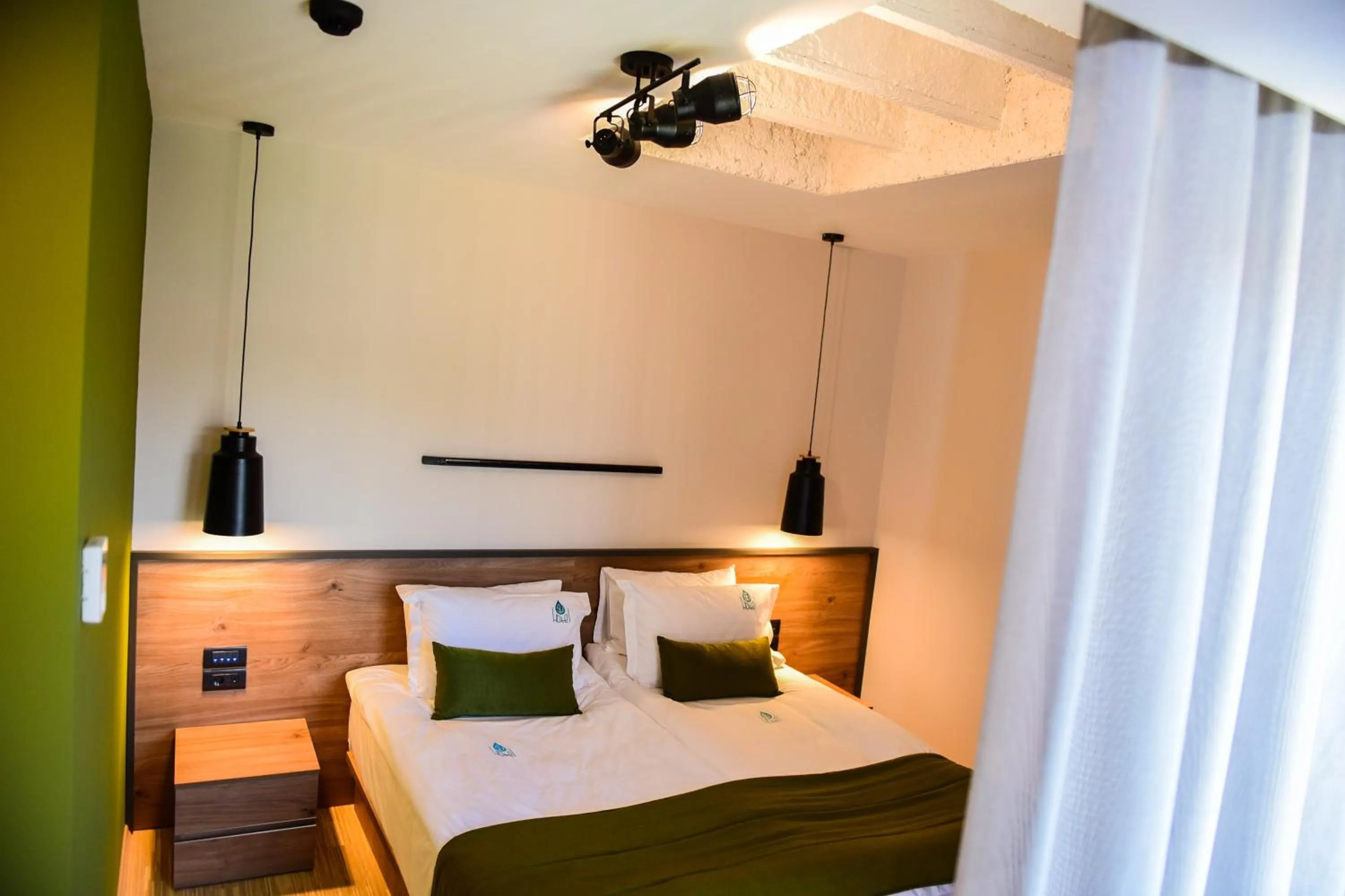 Bedroom, Bed in SU Hotel