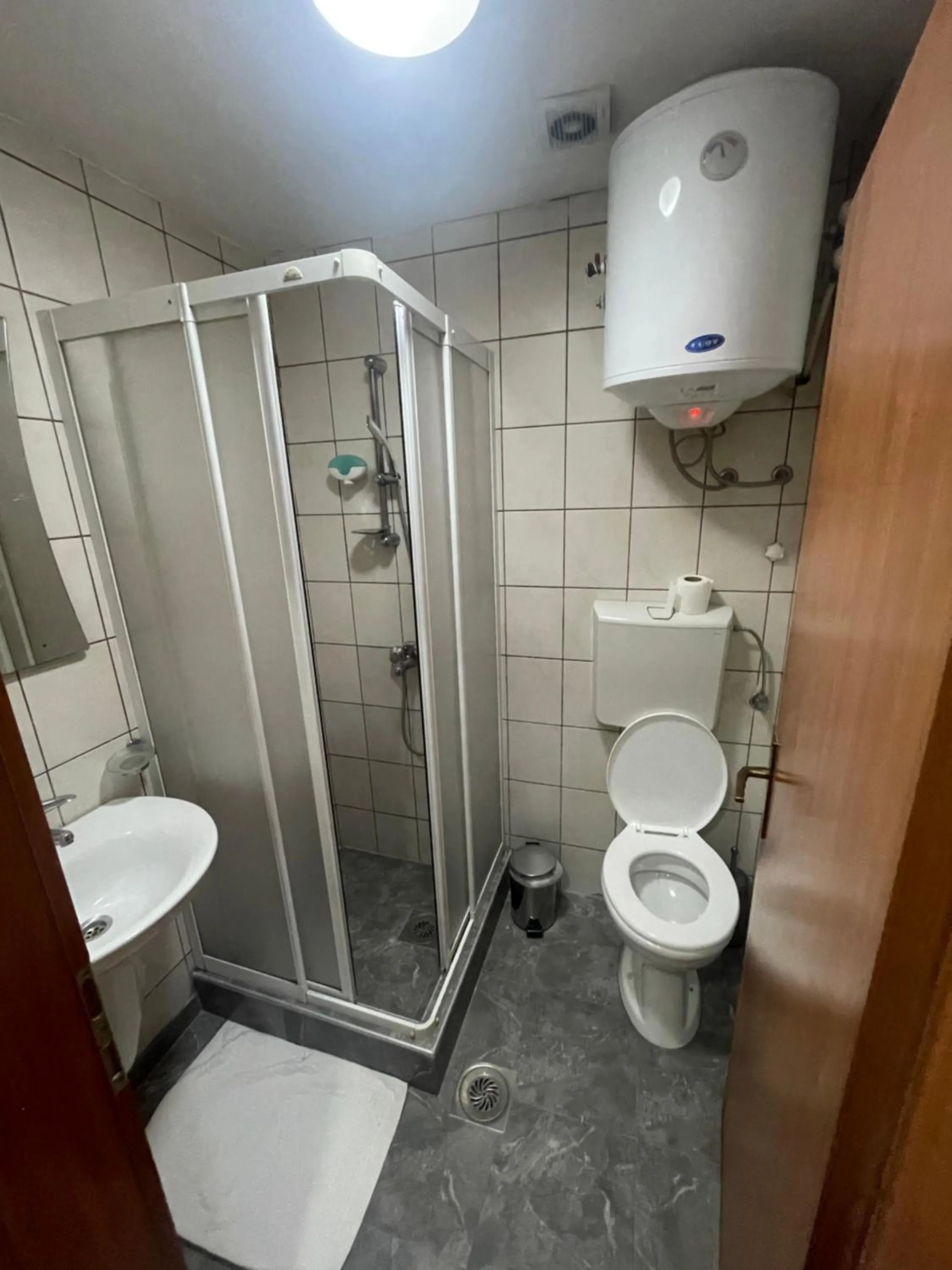 Toilet in Hotel Square