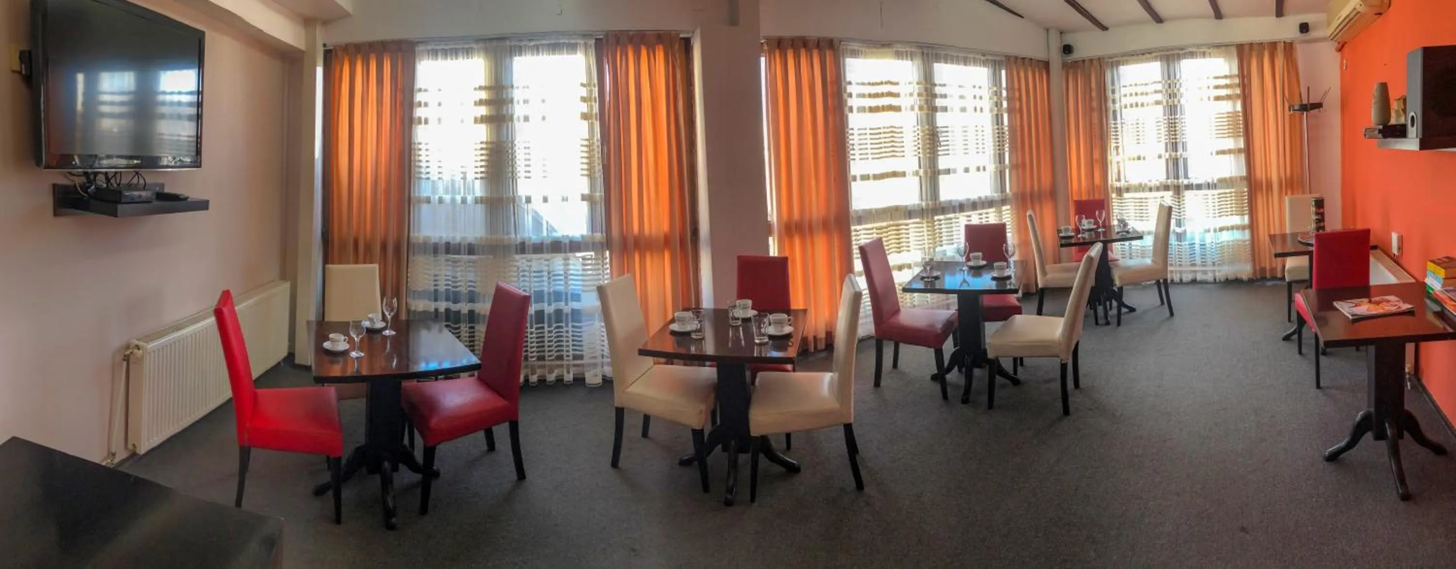 Lounge or bar in Hotel Square