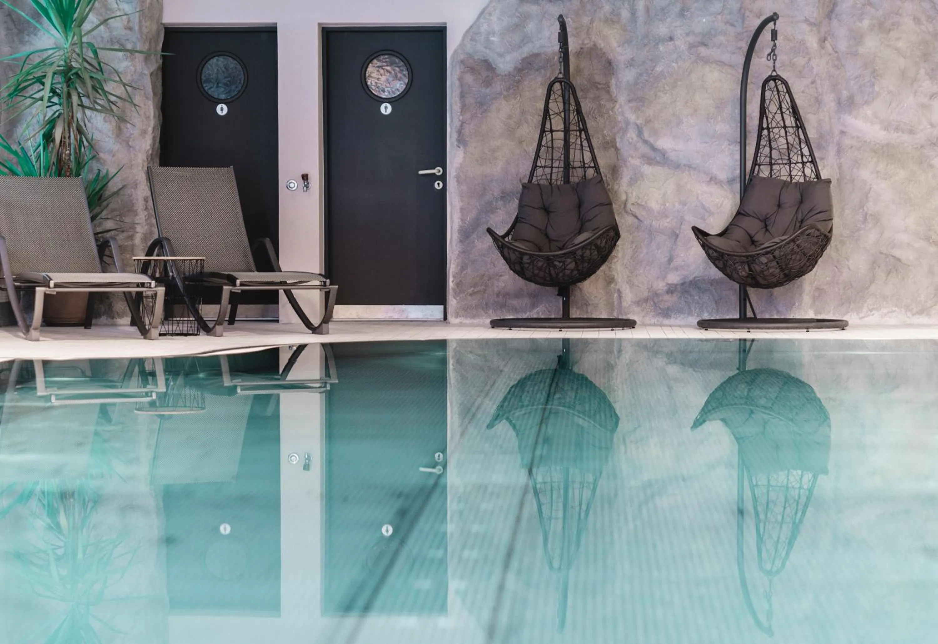 Swimming pool in Genusshotel Fichtenhof