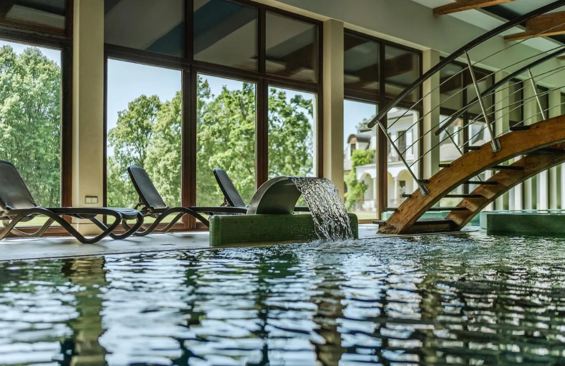 Swimming pool in Dwór Kombornia Hotel&SPA