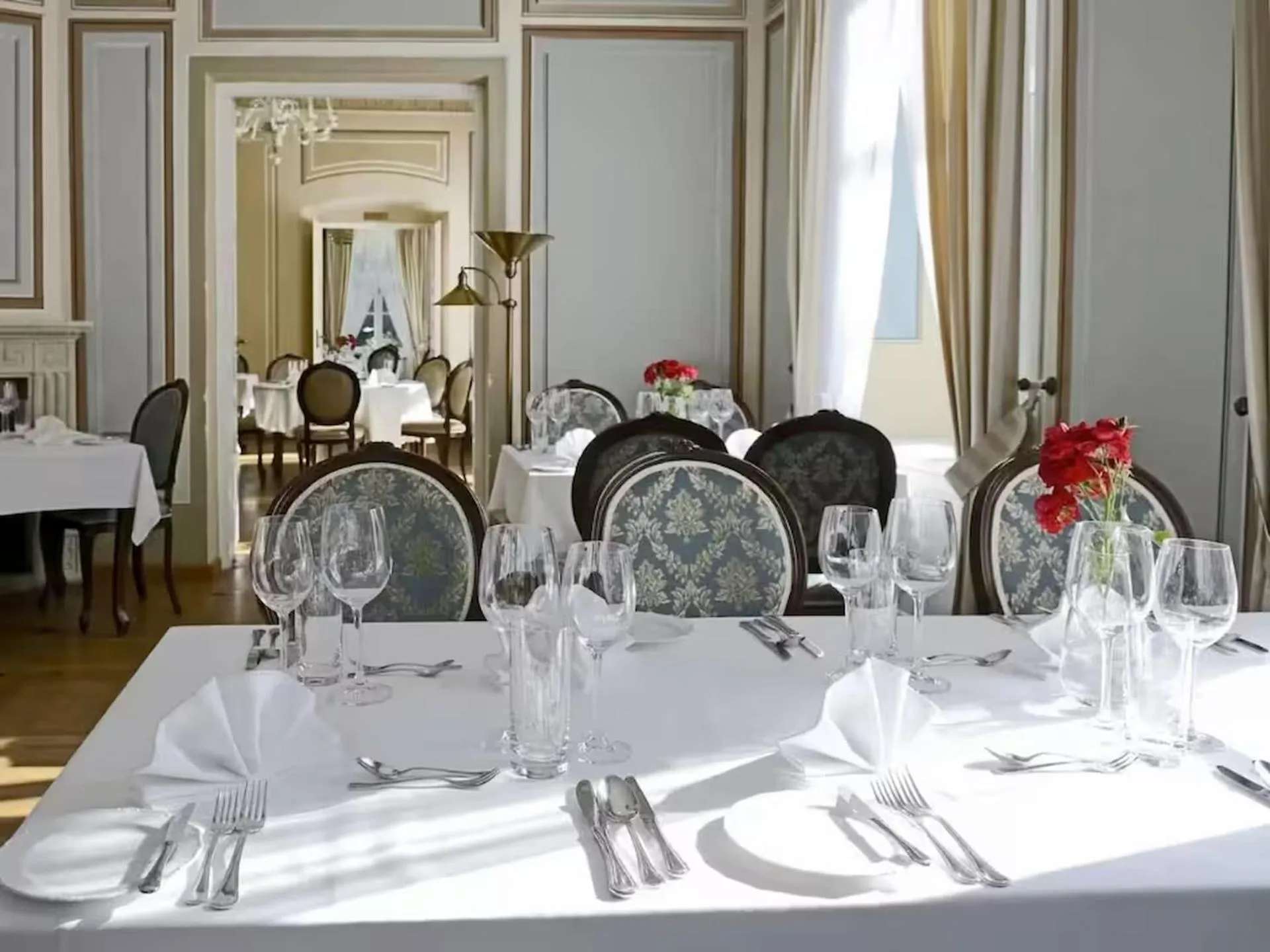 Restaurant/places to eat in Dwór Kombornia Hotel&SPA