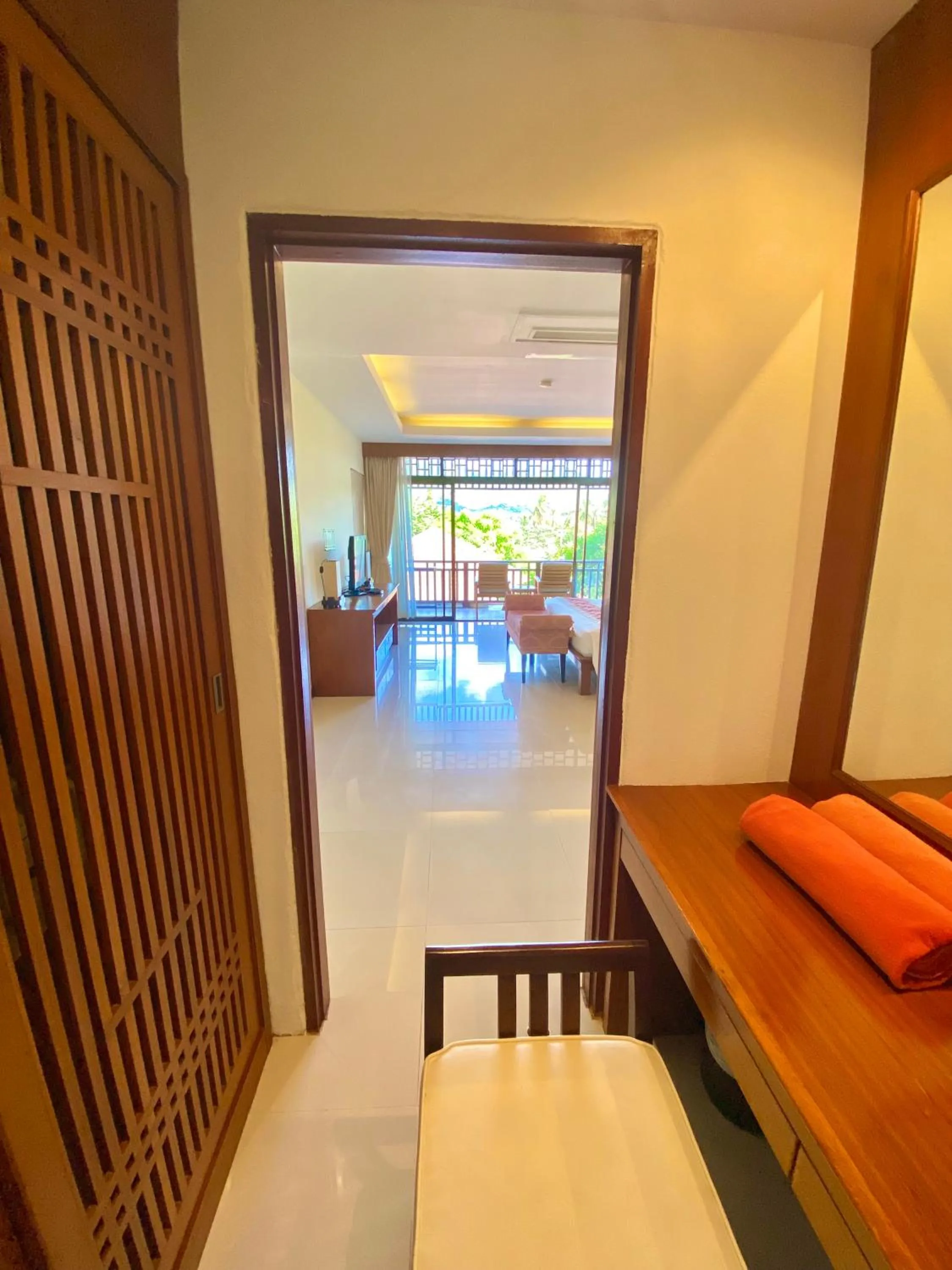 Bathroom, Bed in Le Murraya Boutique Serviced Residence & Resort