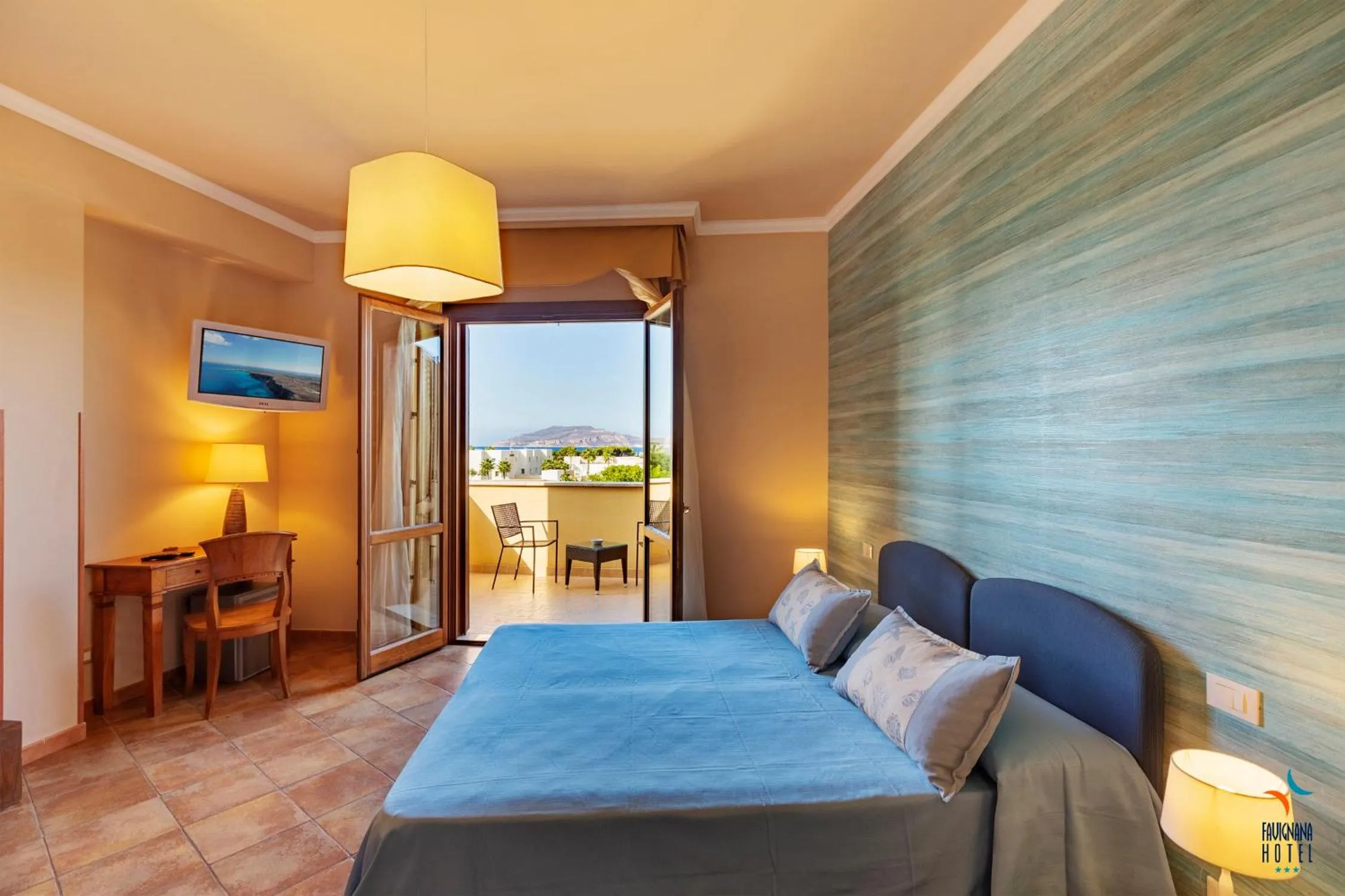 Bedroom, Bed in FAVIGNANA HOTEL Concept Holiday