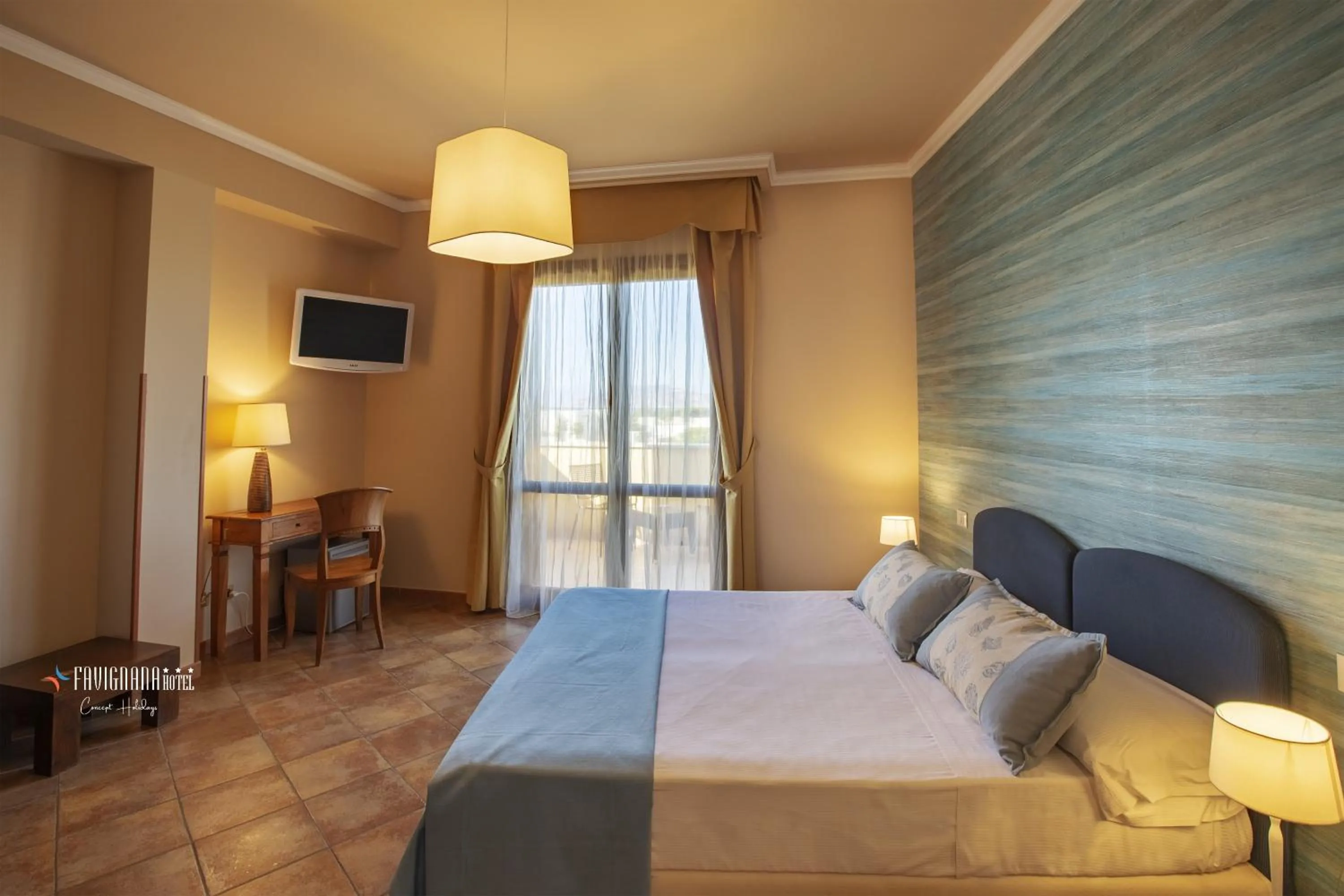 Photo of the whole room, Bed in FAVIGNANA HOTEL Concept Holiday