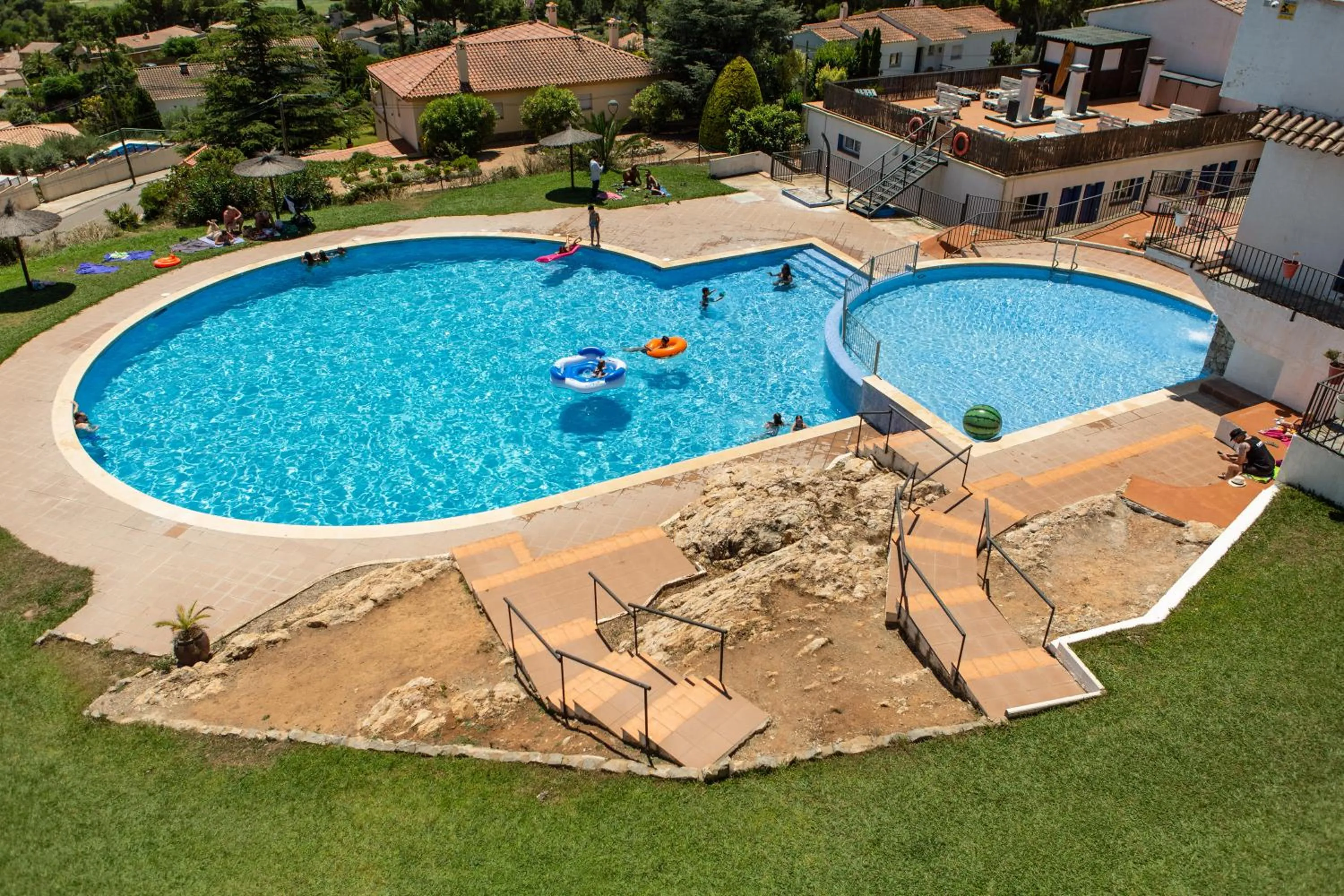 Swimming pool in RVApartaments Club Torrevella