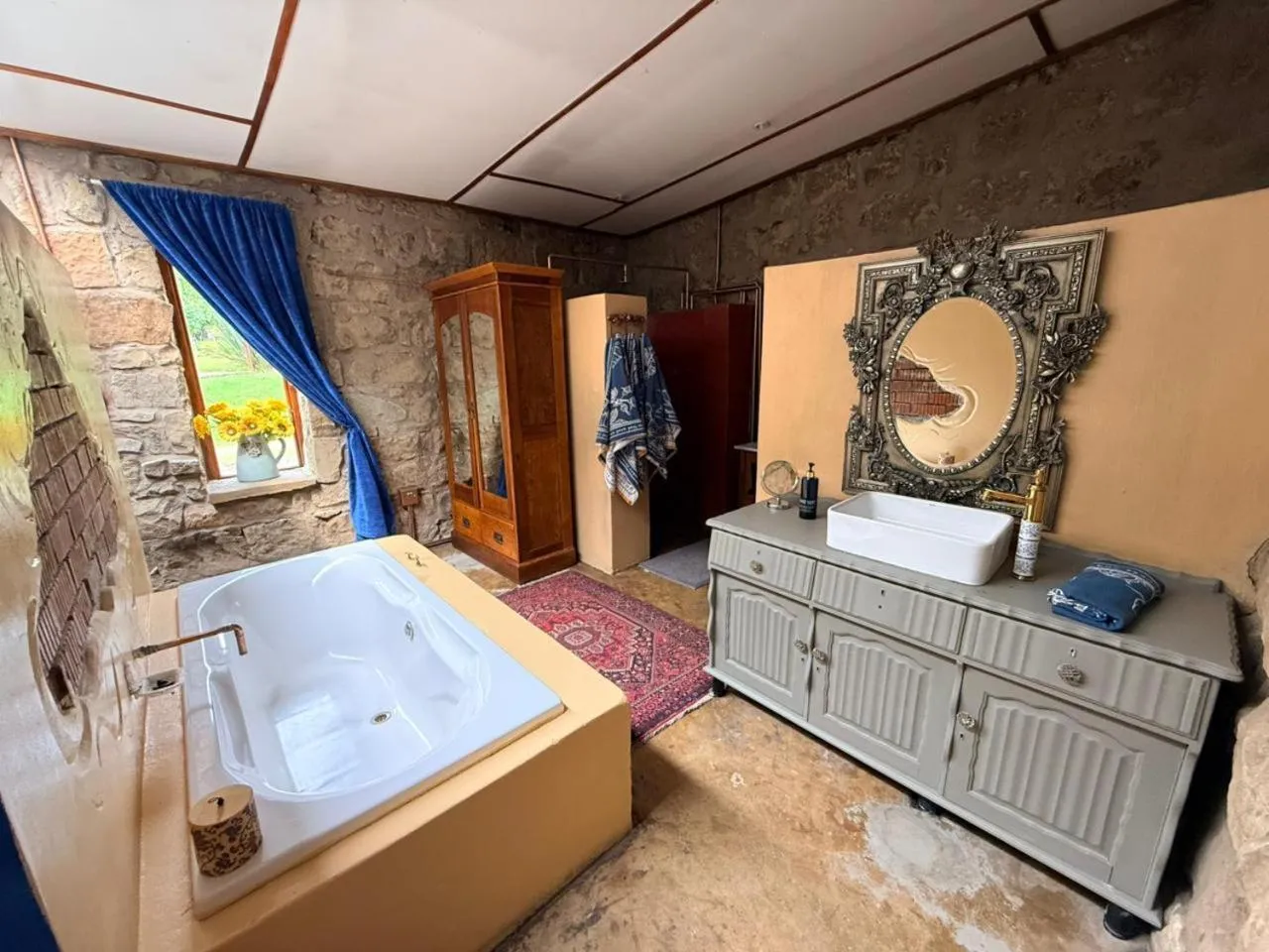 Standard Queen Room in Linwood Guest Farm