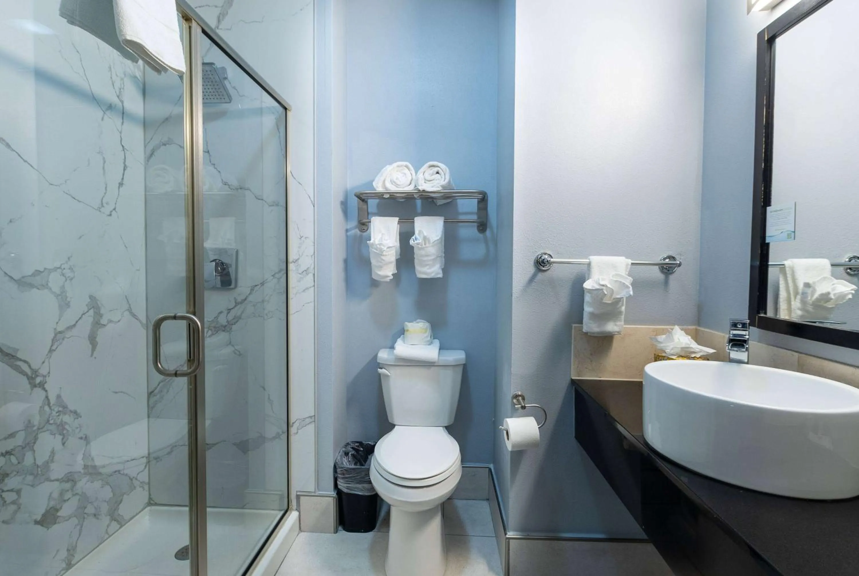 Bathroom in Days Inn & Suites by Wyndham Milwaukee