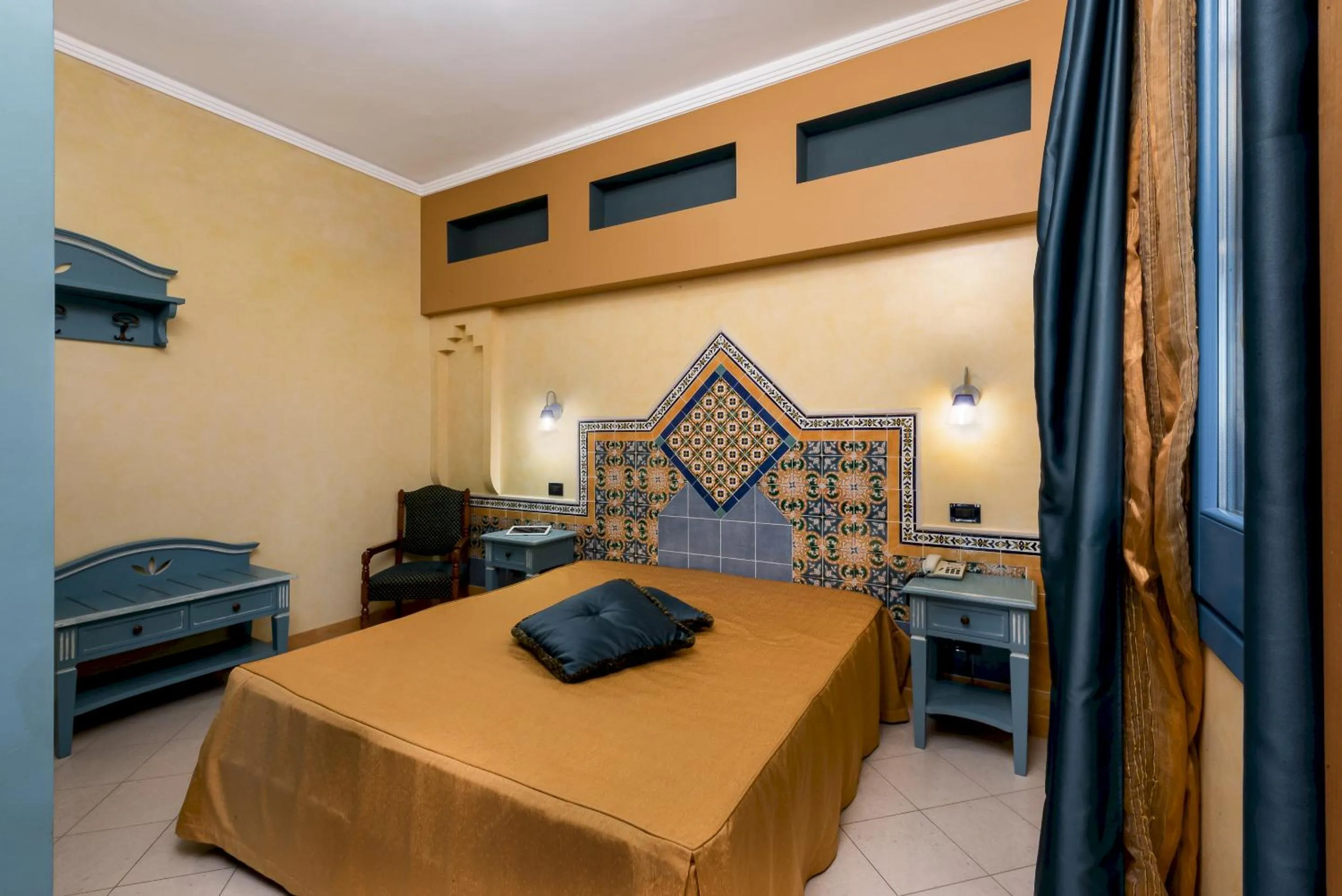 Bedroom, Bed in Hotel Ristorante Mediterraneo Faro