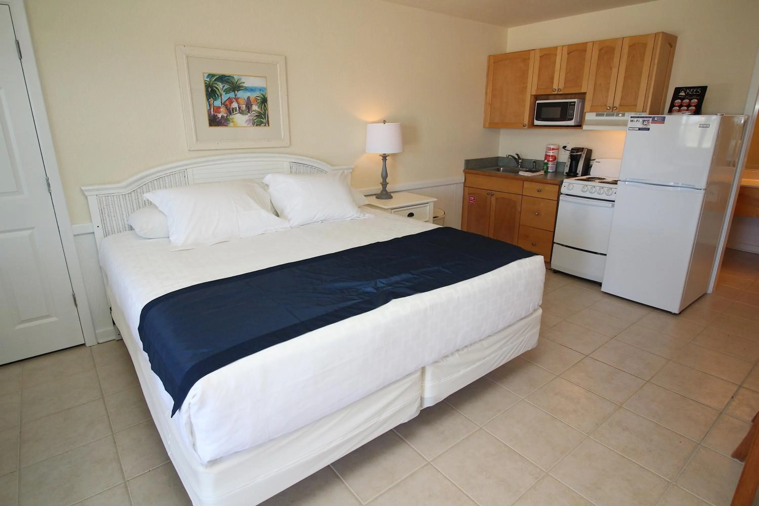 Kitchen or kitchenette, Bed in Sea Gull