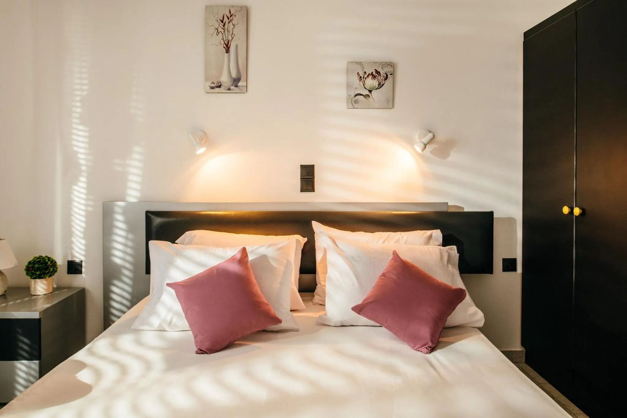 Bed in Villa Corali Apartments Sea Breath & Pool