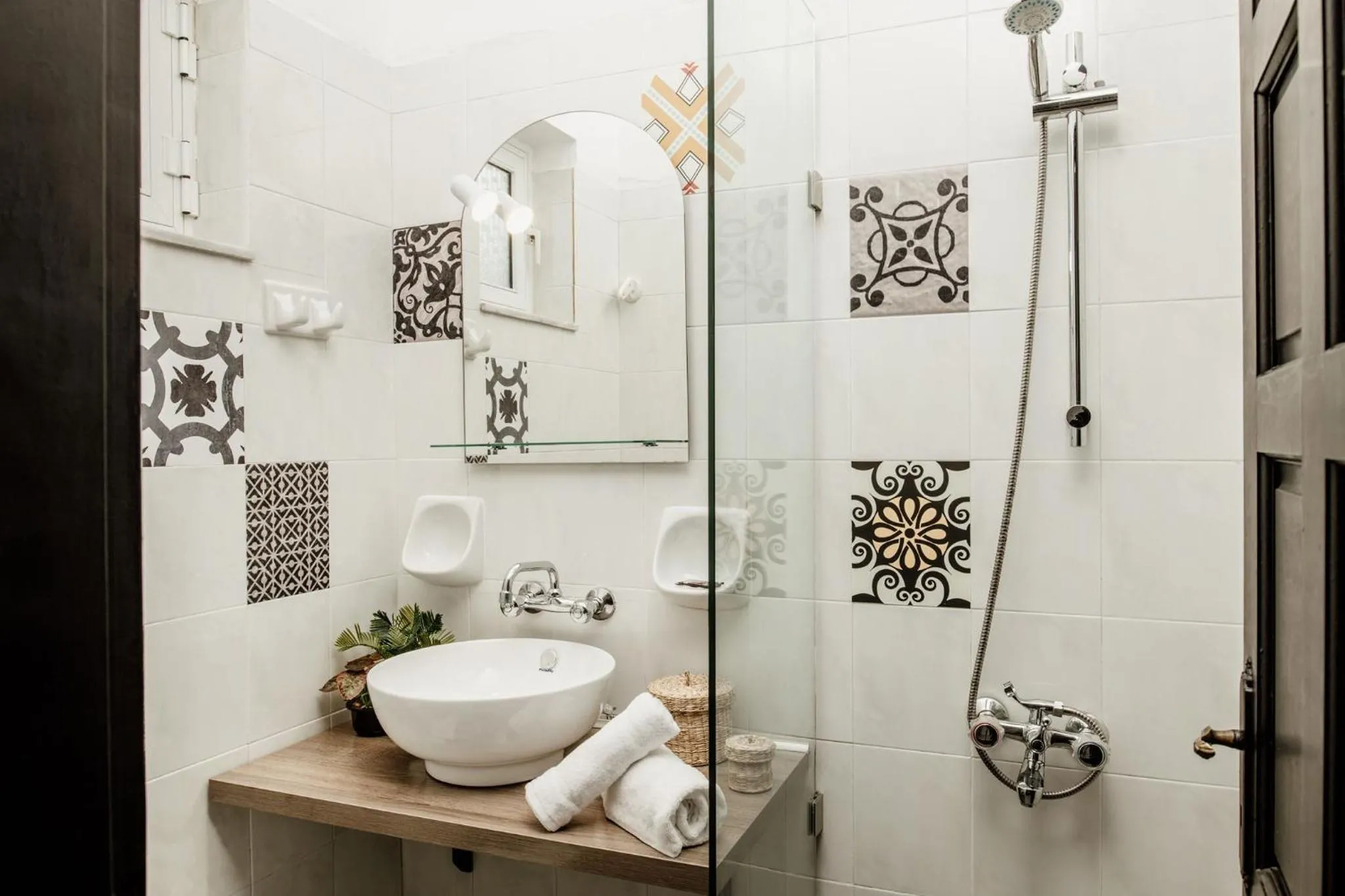 Bathroom in Villa Corali Apartments Sea Breath & Pool