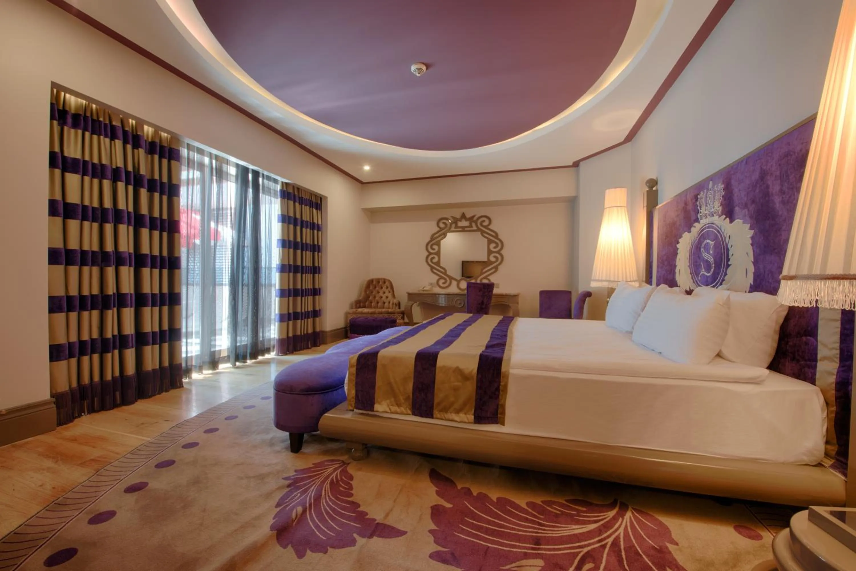 Bedroom, Bed in Selectum Luxury Resort