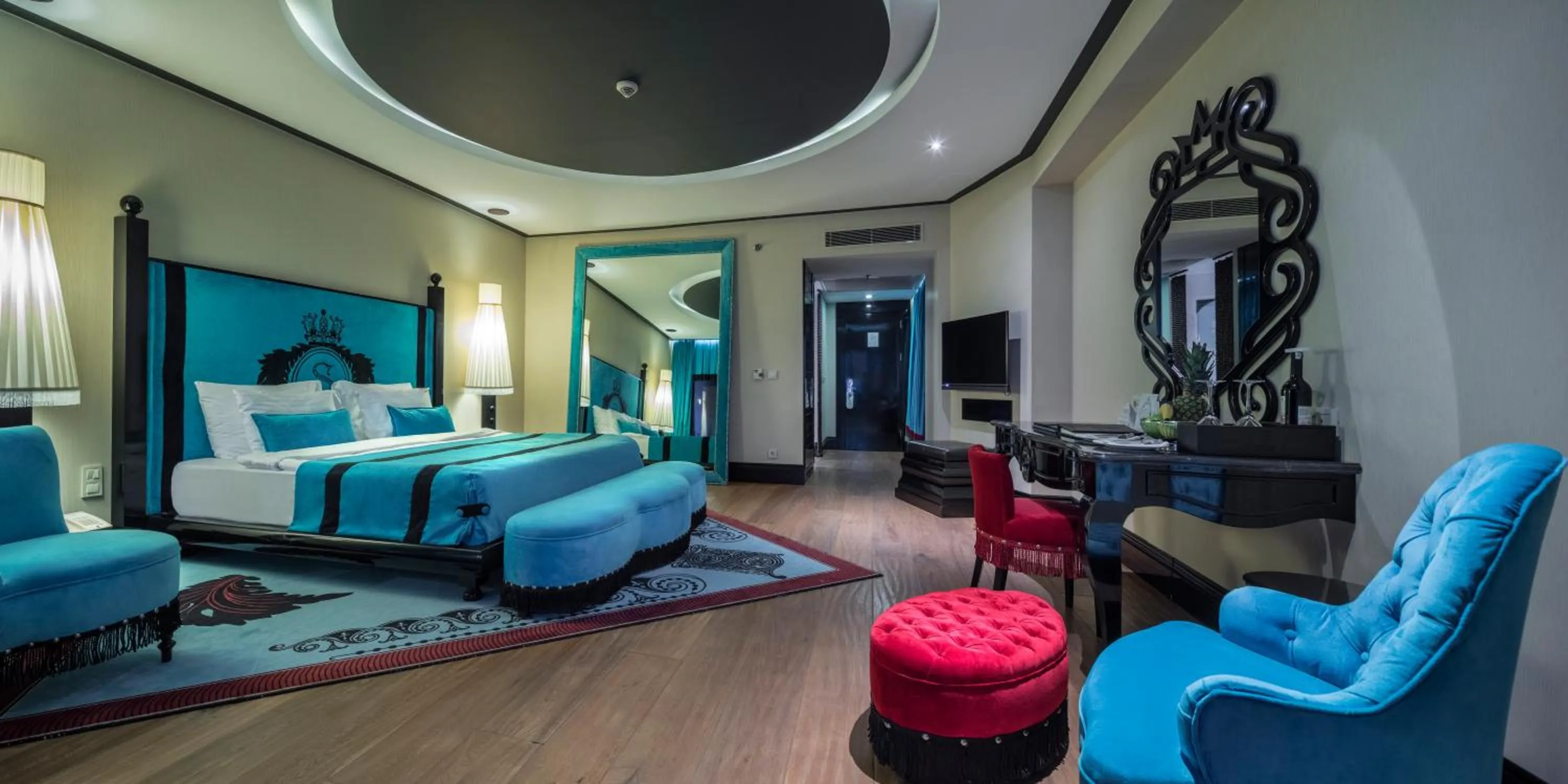 Photo of the whole room, Bed in Selectum Luxury Resort
