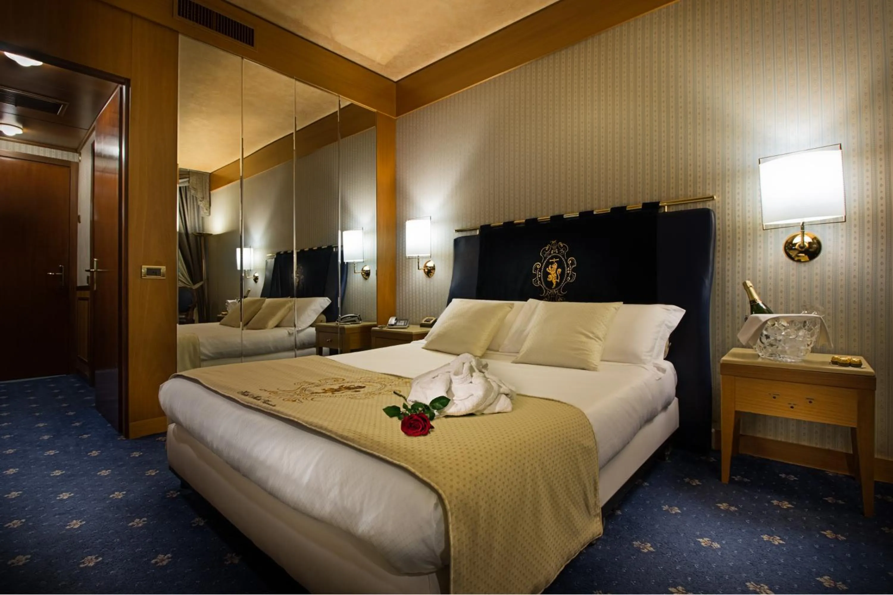 Bed in Hotel Motel Visconteo