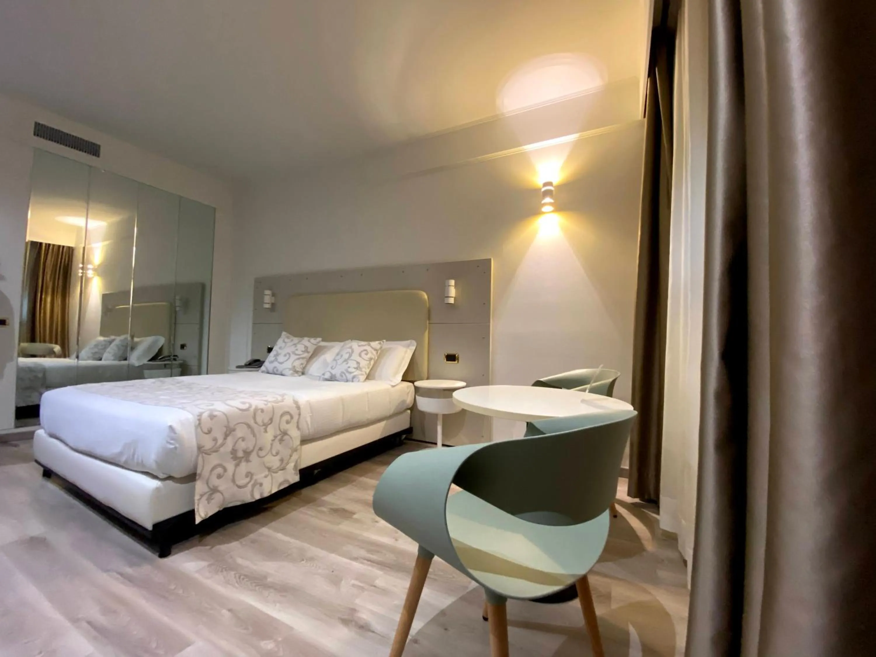 Bed in Hotel Motel Visconteo