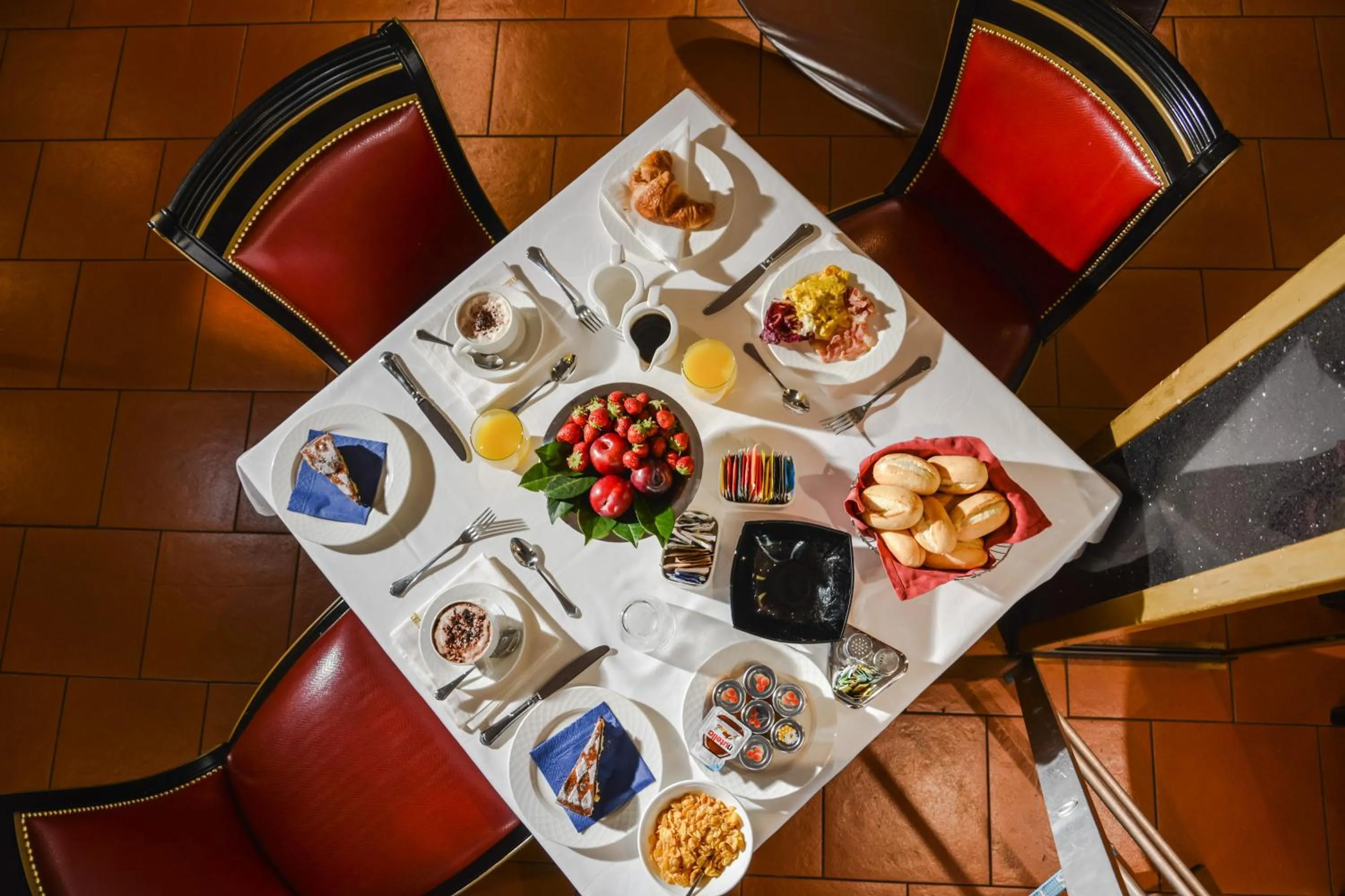 Buffet breakfast in Hotel Motel Visconteo