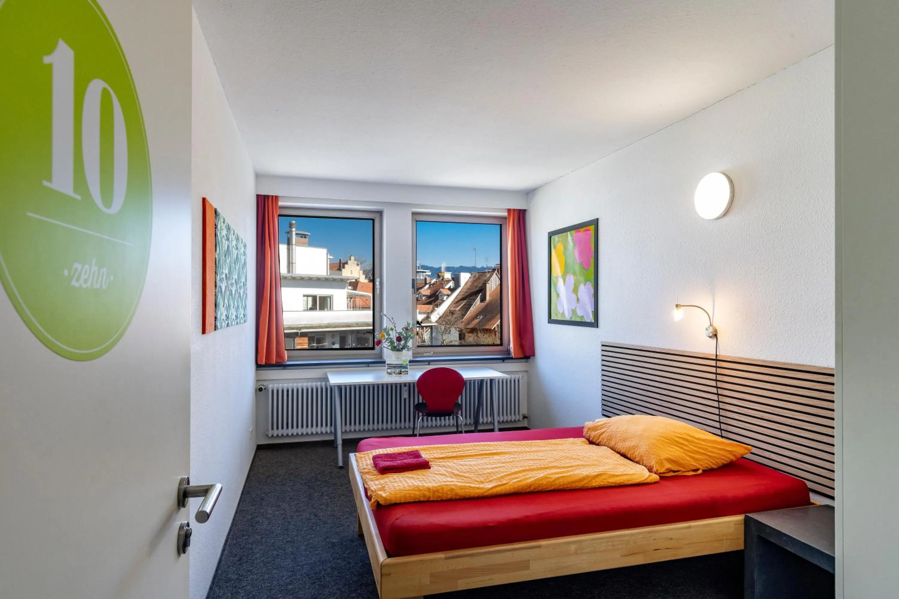 Bed in Inselhostel