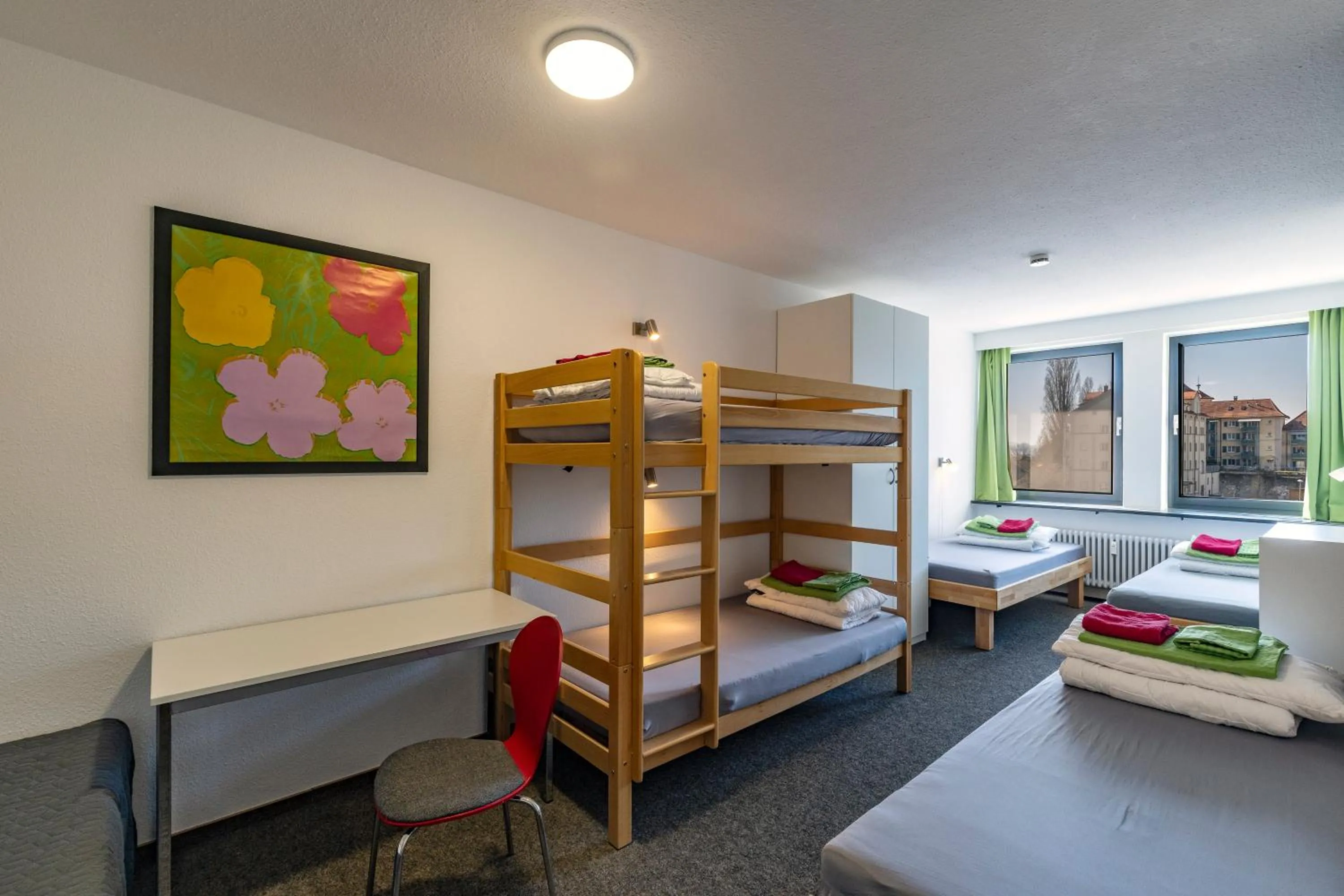 Bed in Inselhostel
