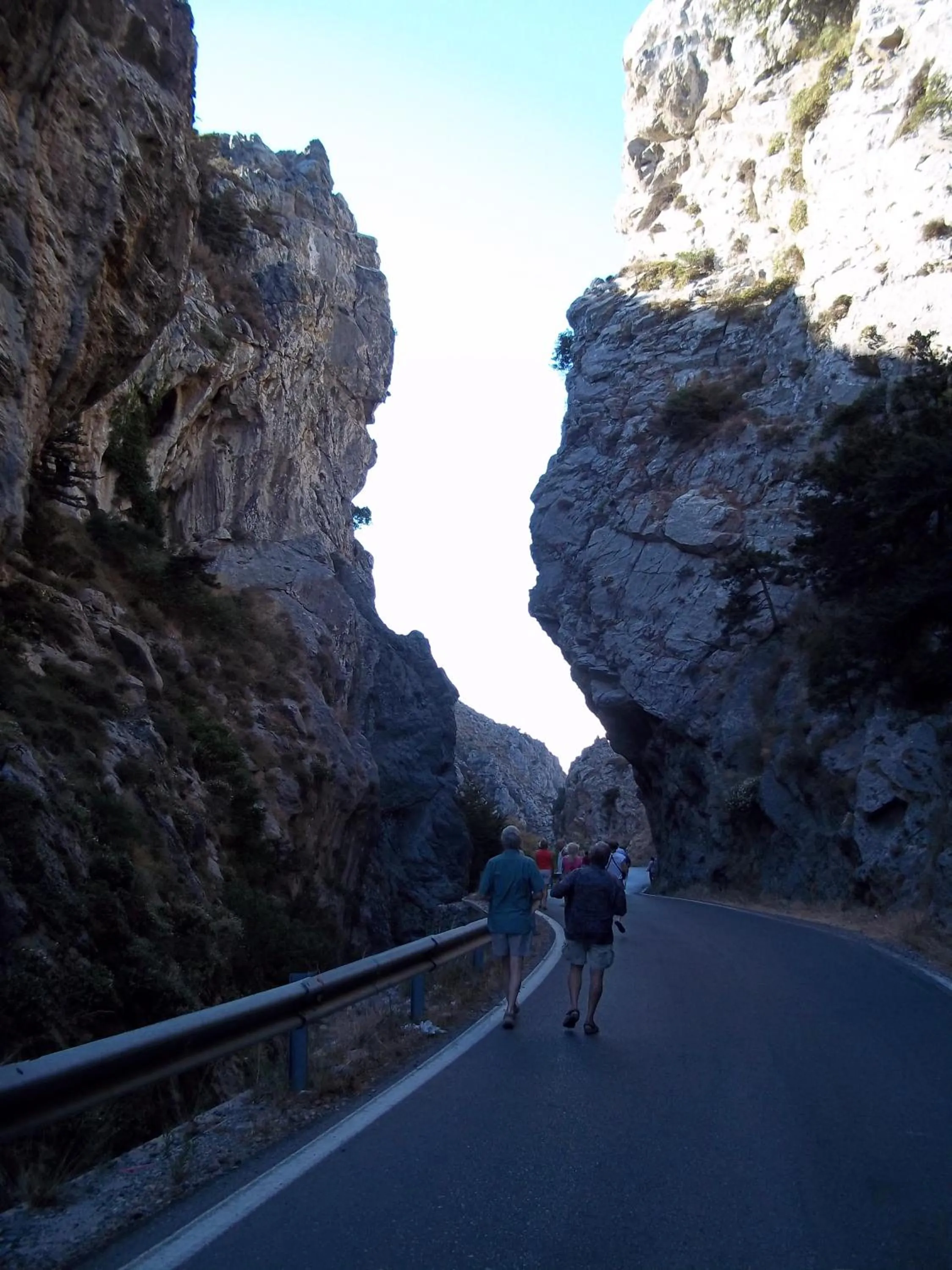 Hiking in Villa Frati Gorge