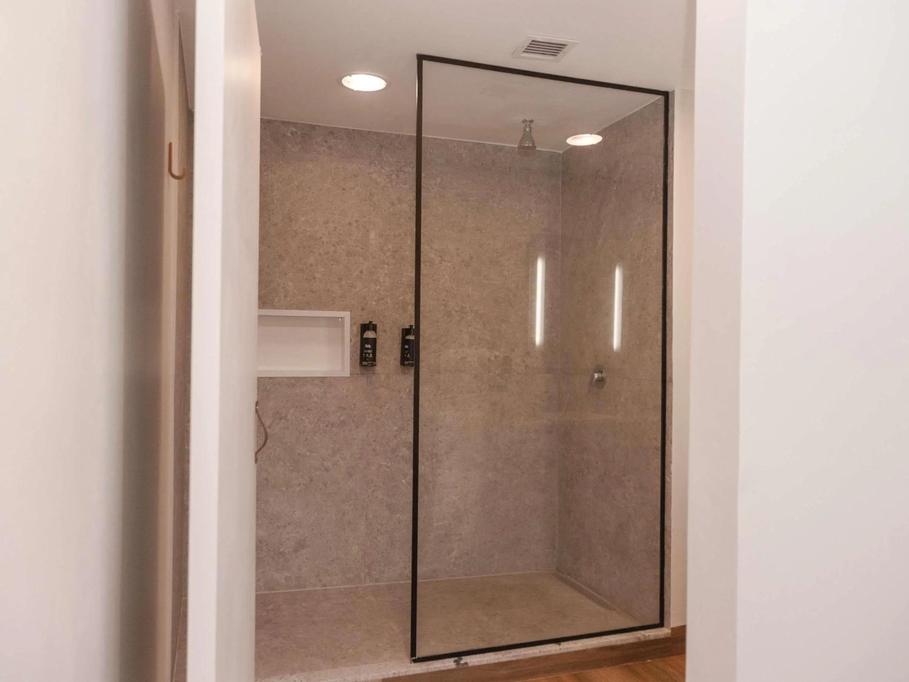 Bedroom in ibis Catanduva