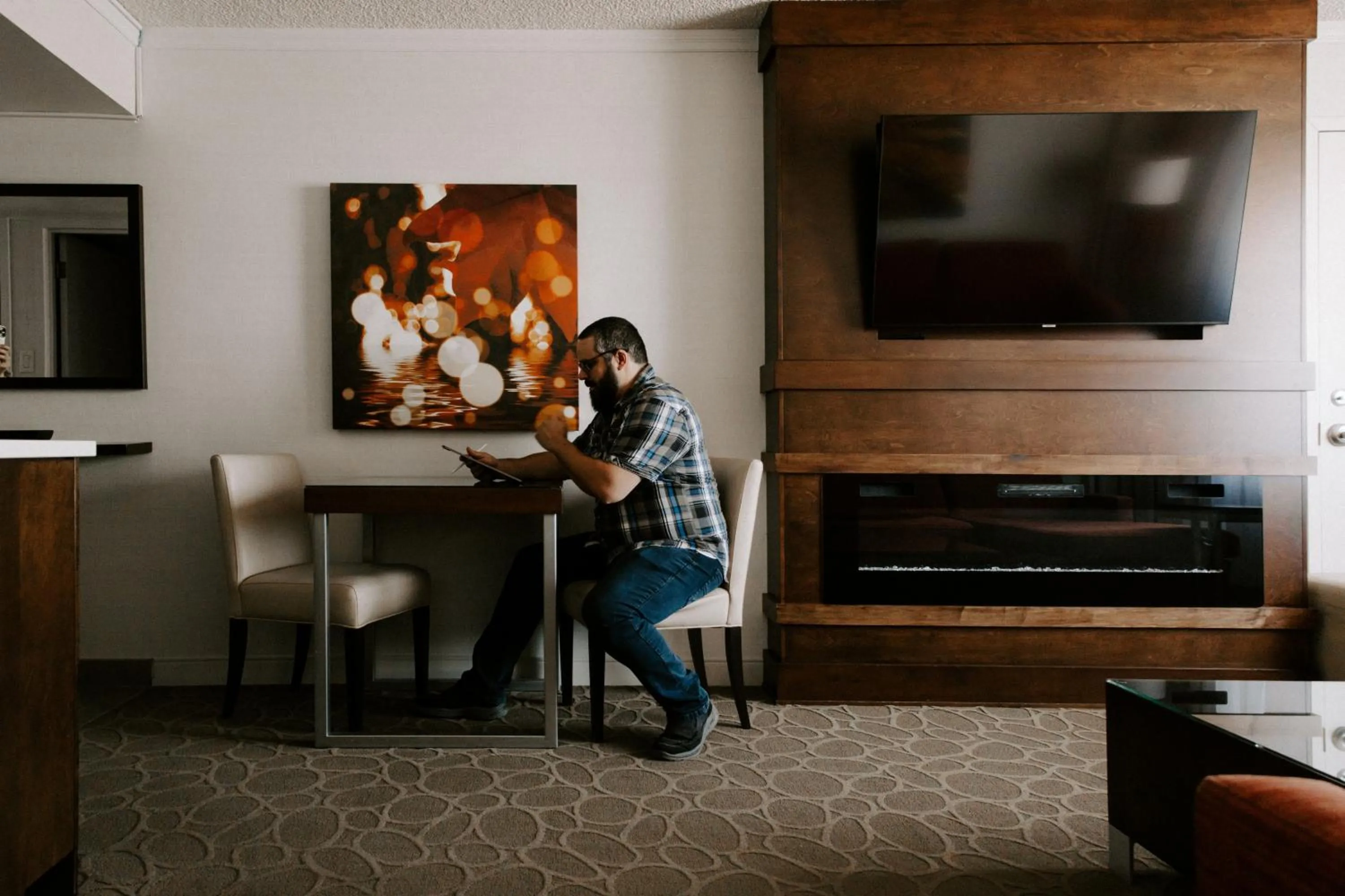 Bedroom in Delta Hotels by Marriott Saguenay Conference Centre