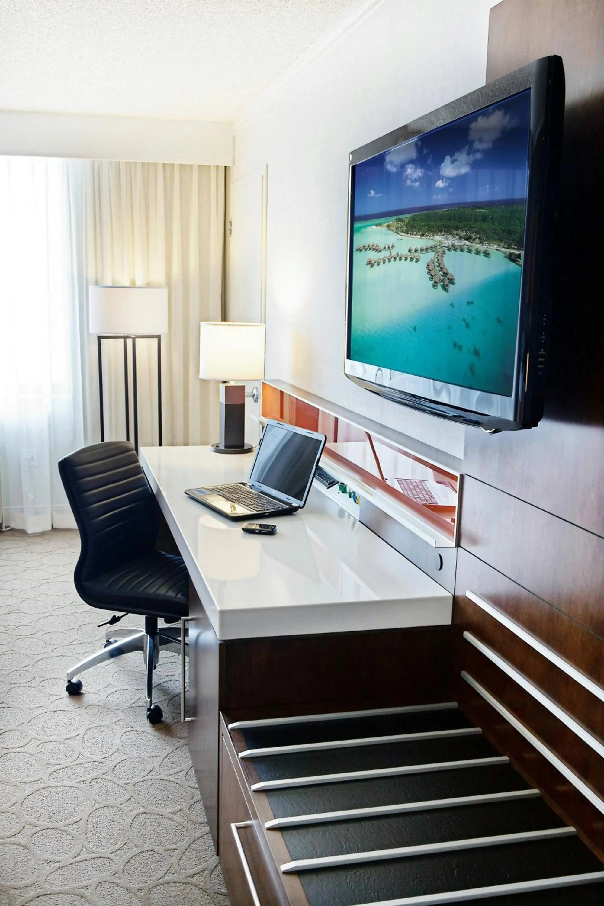 Photo of the whole room in Delta Hotels by Marriott Saguenay Conference Centre