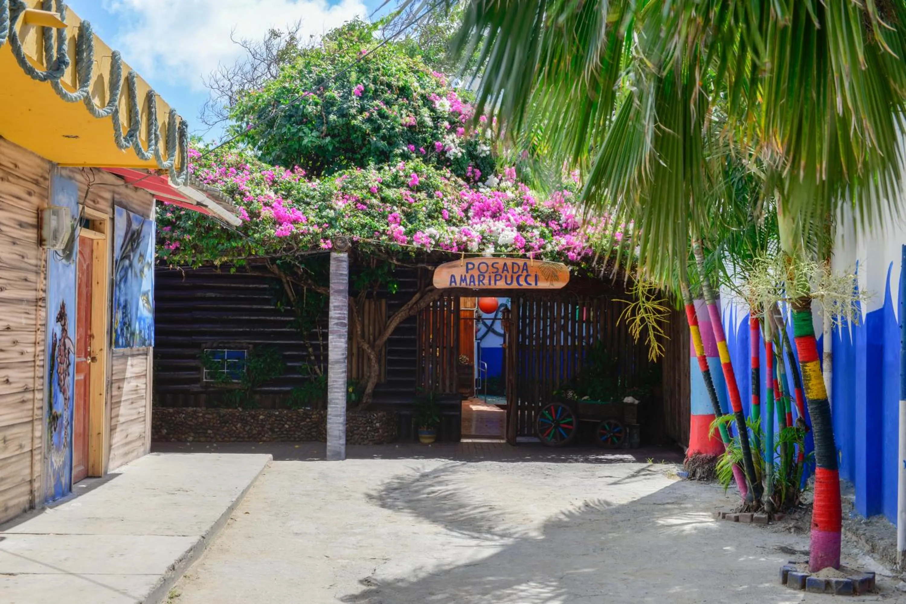 Facade/entrance in Posada Amaripucci