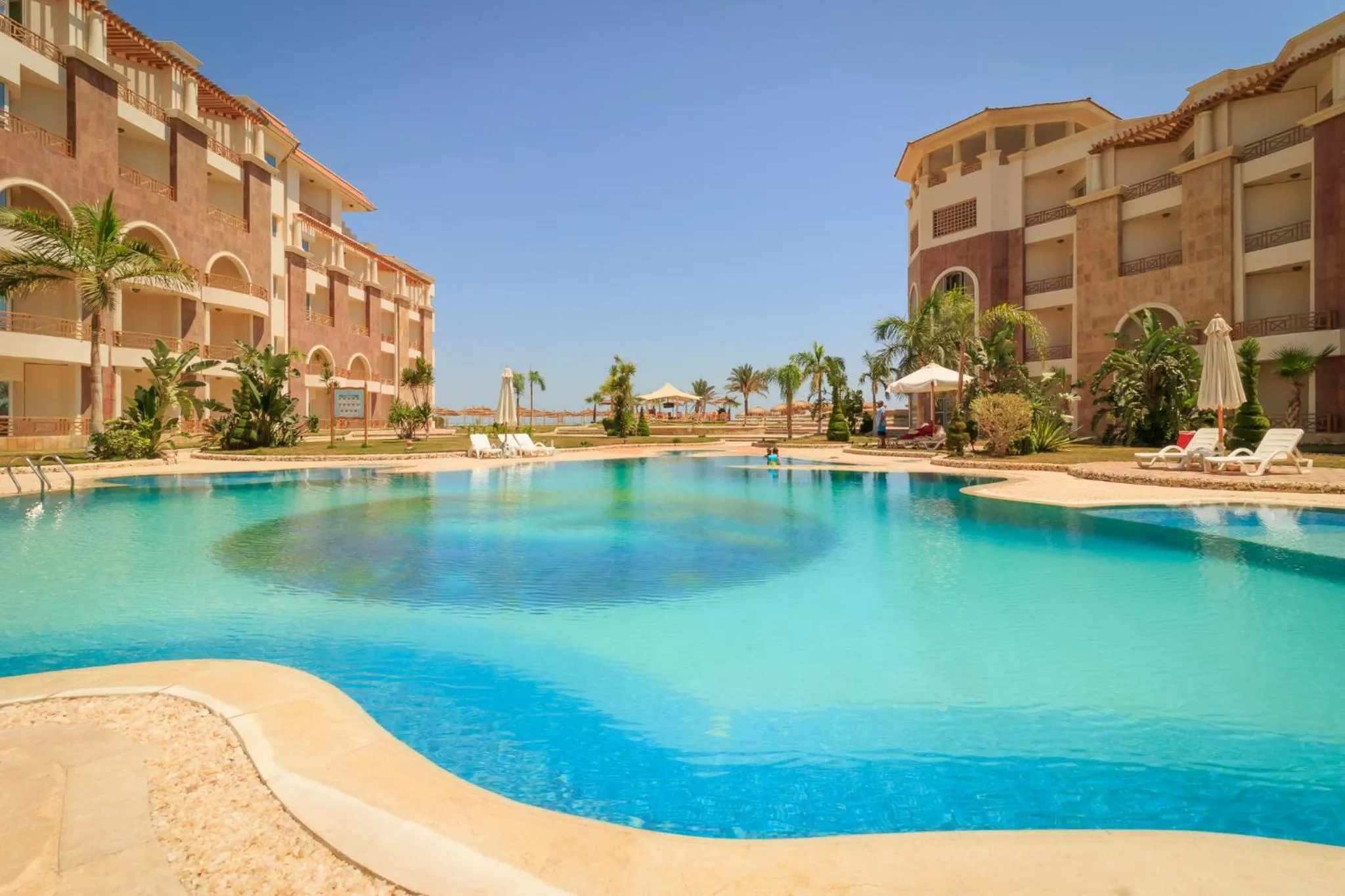 Property building in Royal Beach Serviced Apartments