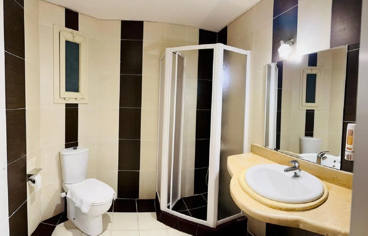 Shower in Royal Beach Serviced Apartments