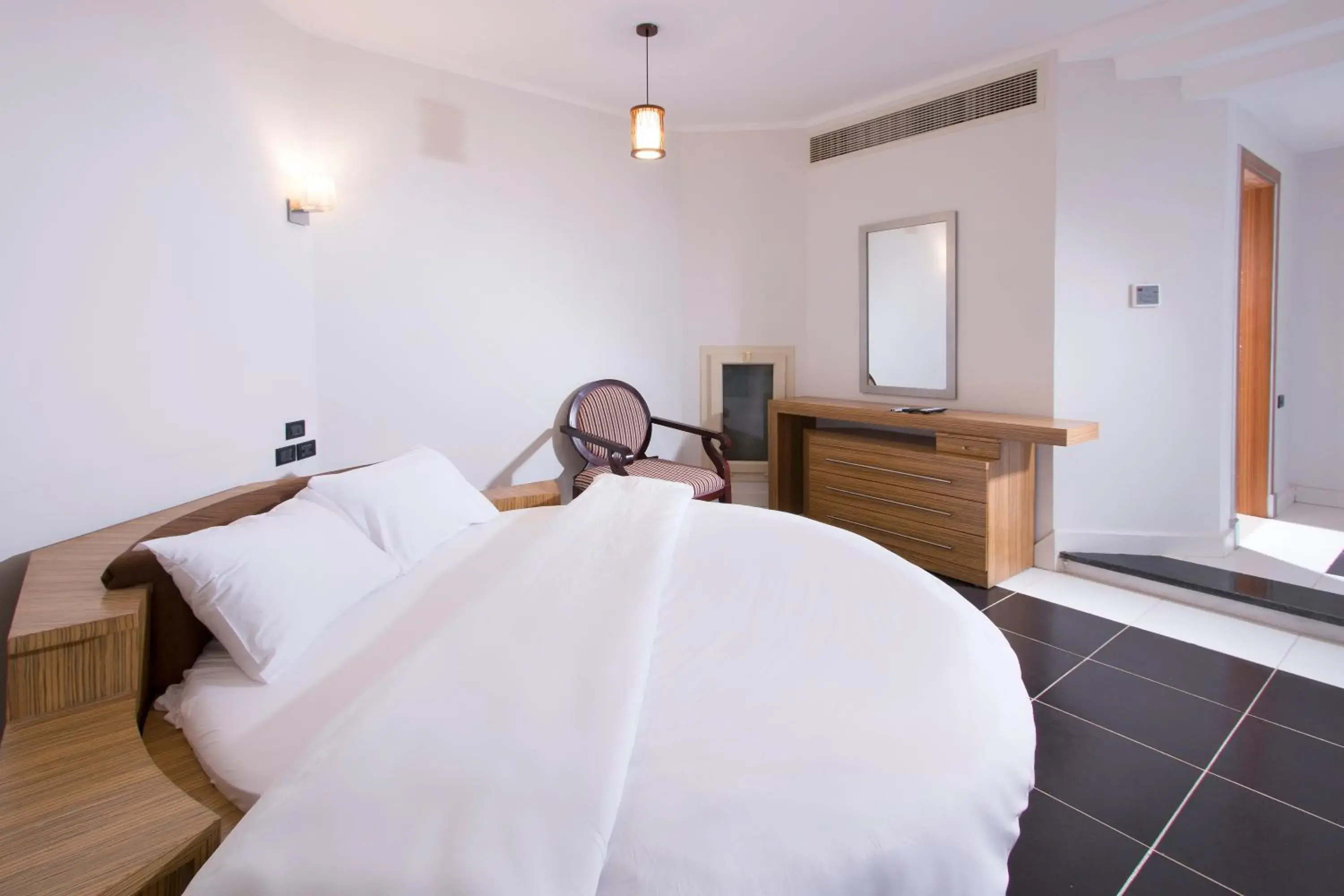 Three-Bedroom Apartment in Royal Beach Serviced Apartments Three-Bedroom Apartment in Royal Beach Serviced Apartments