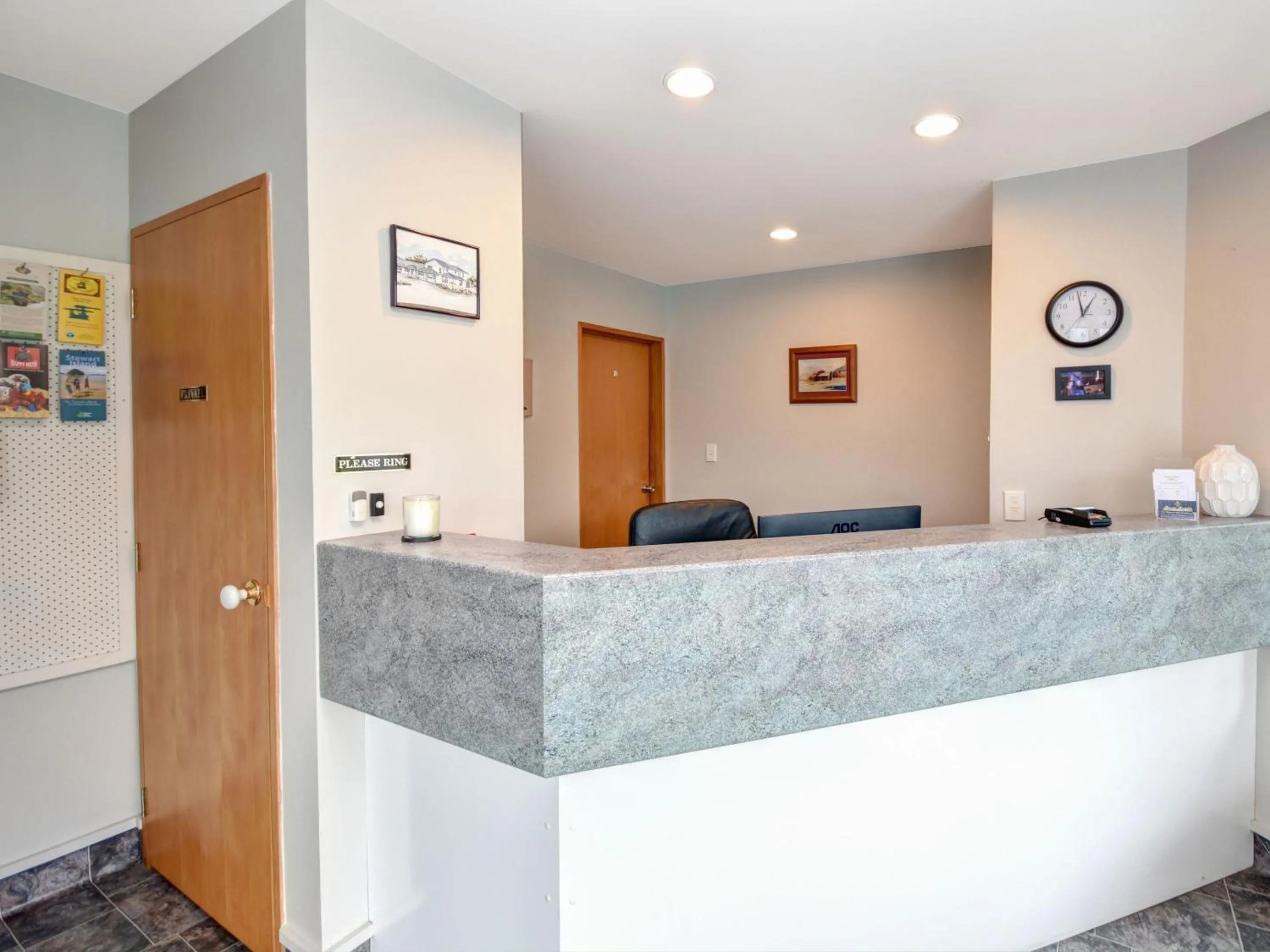 Lobby or reception in Bonnie Knights Motel Mosgiel