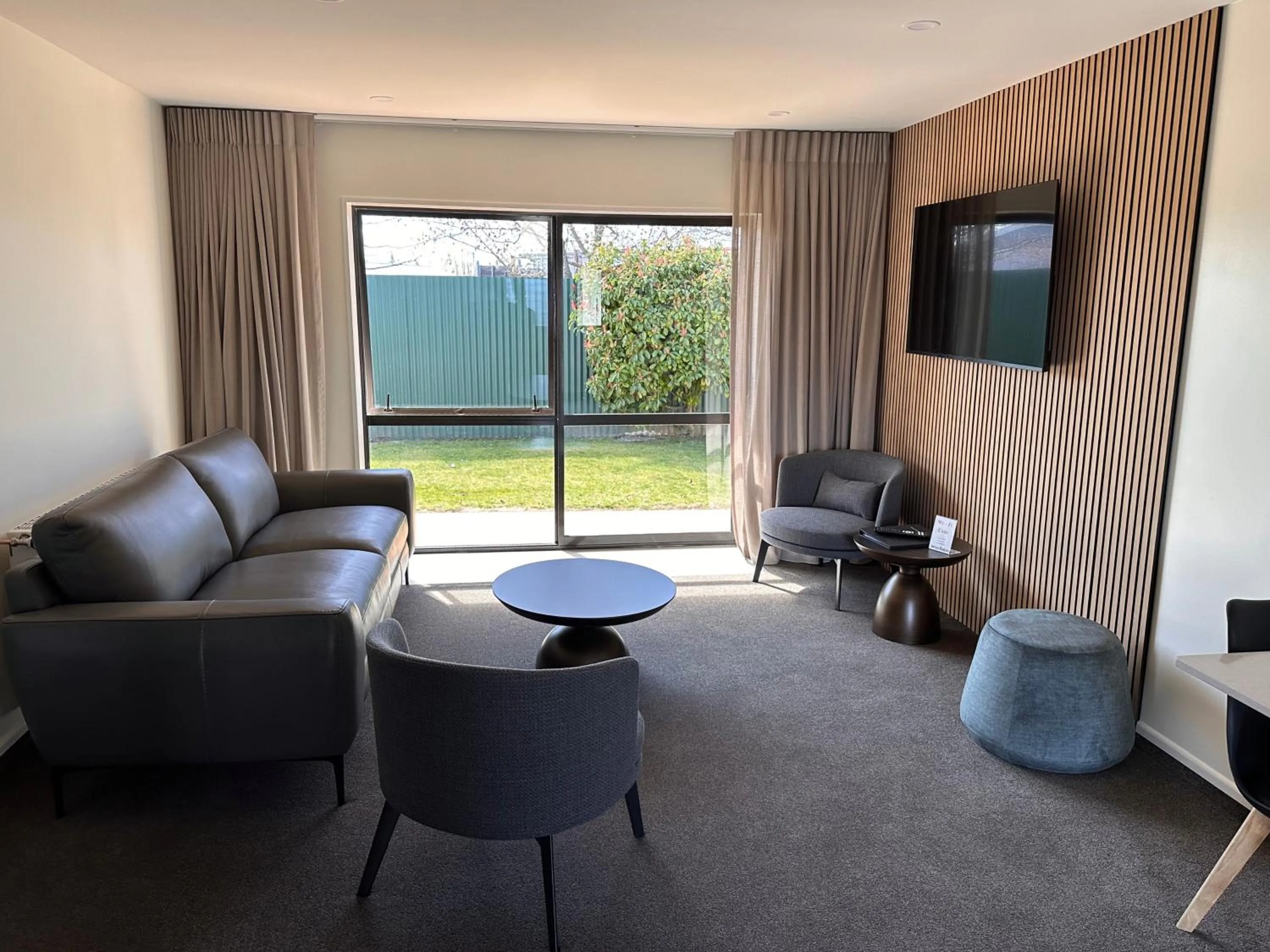 Living room in The Lakes Motel