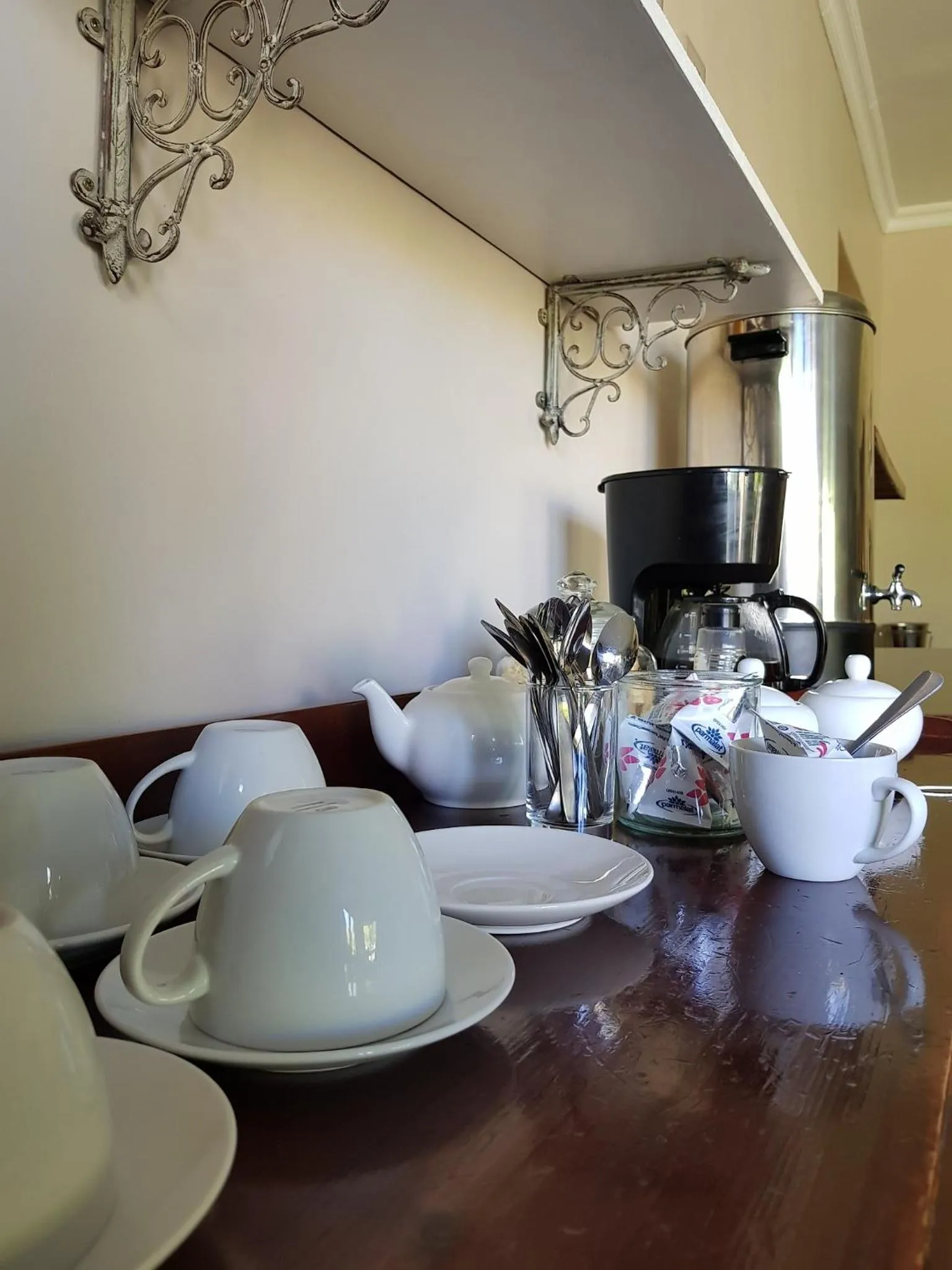 Restaurant/places to eat in Old House Lodge