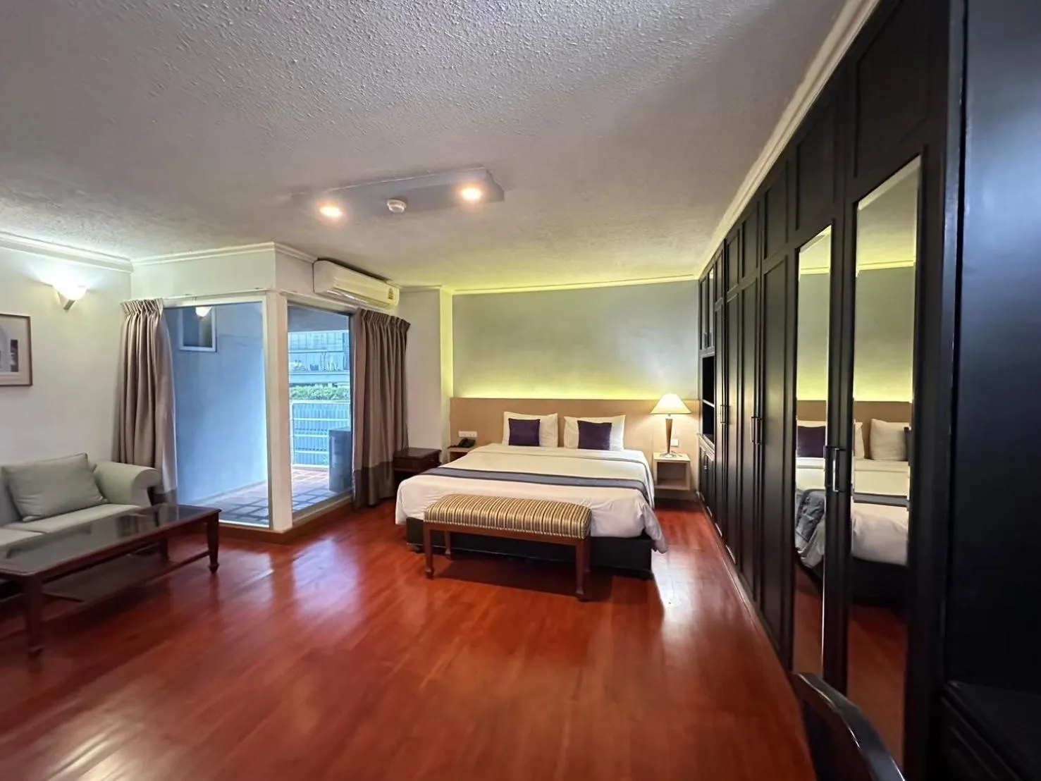 Bed in The Step Sathon