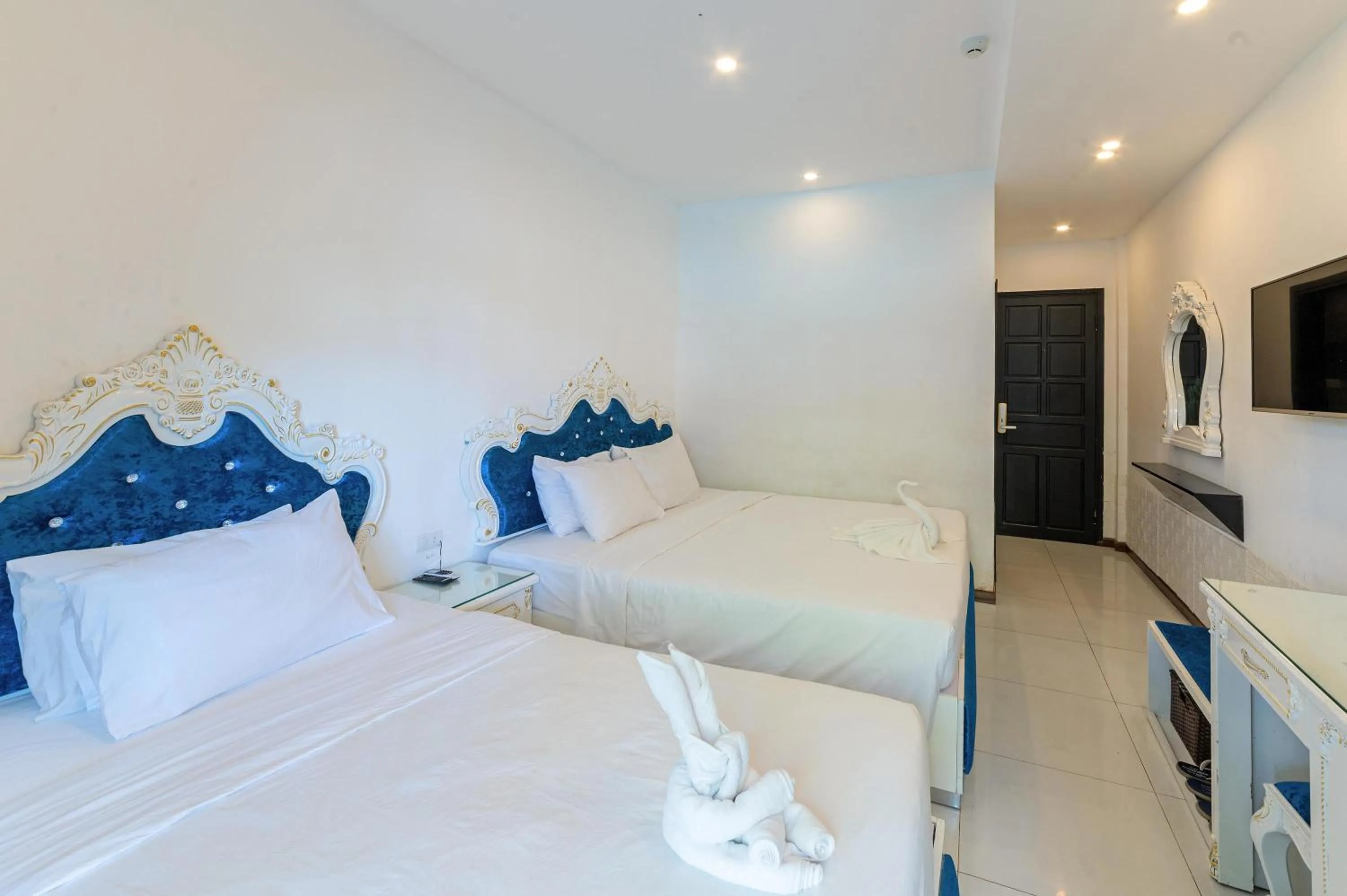 Bedroom, Bed in Nostalgia Hotel and Spa