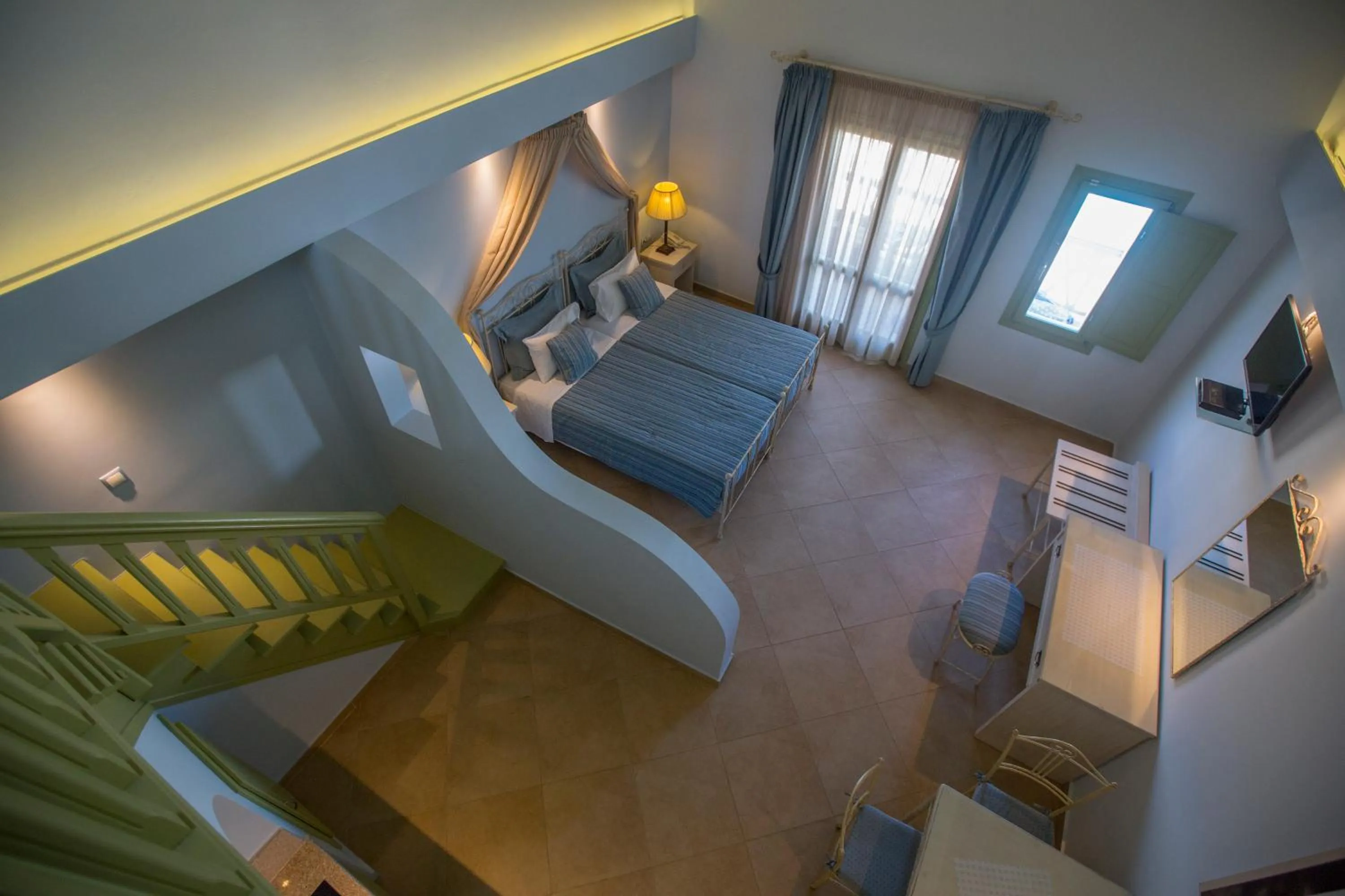 Anassa Deluxe Suites