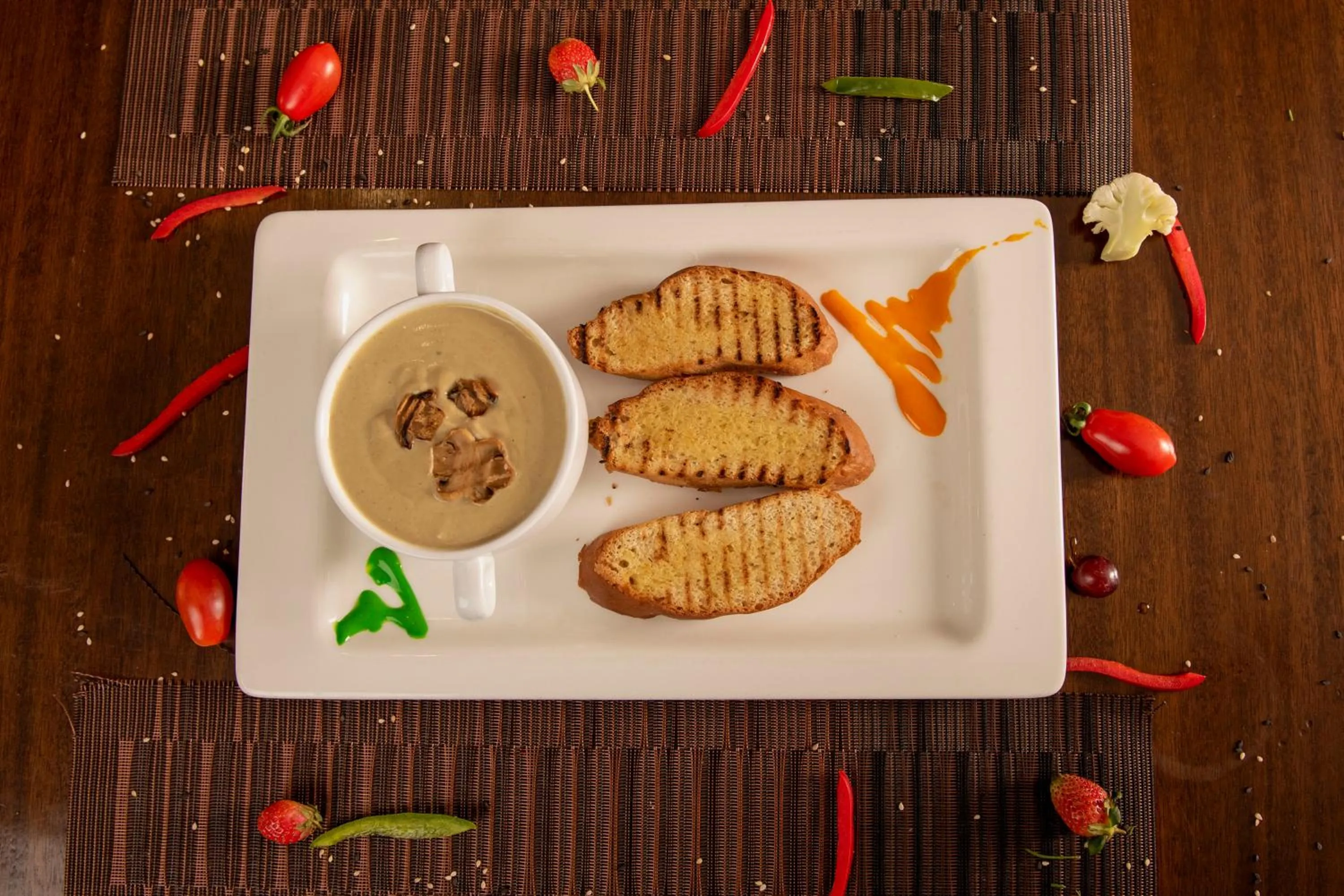 Food and drinks in Melili Hotel