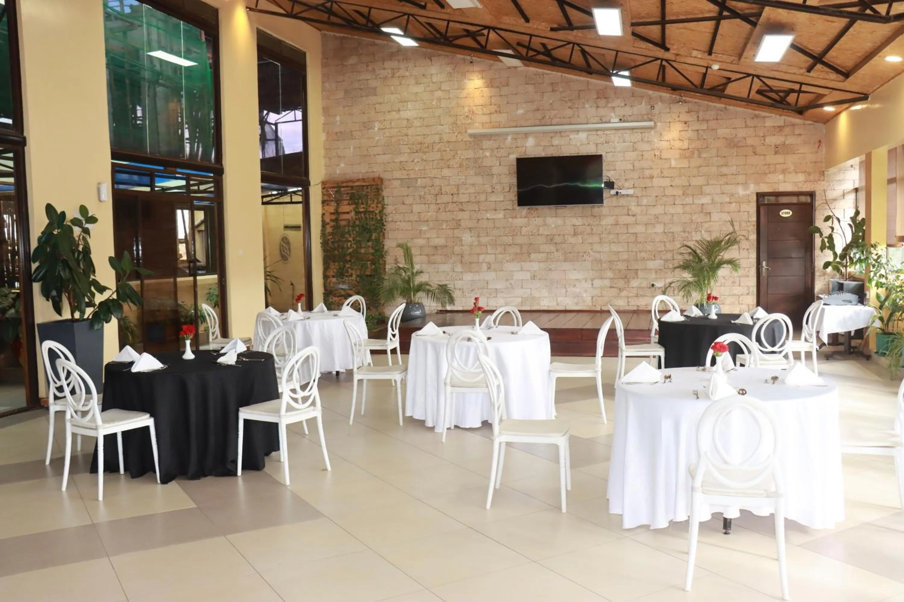 Meeting/conference room in Melili Hotel