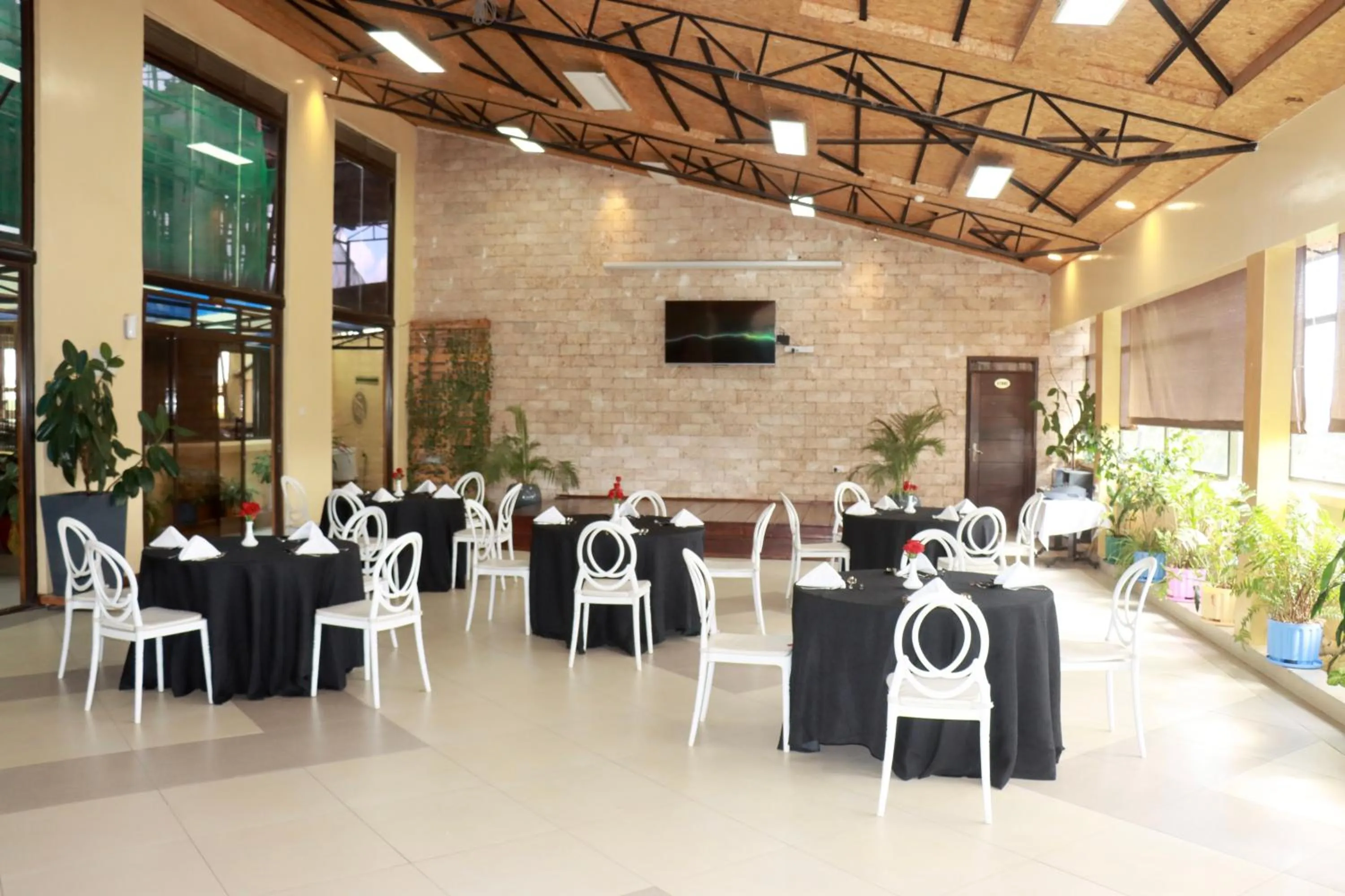 Meeting/conference room in Melili Hotel