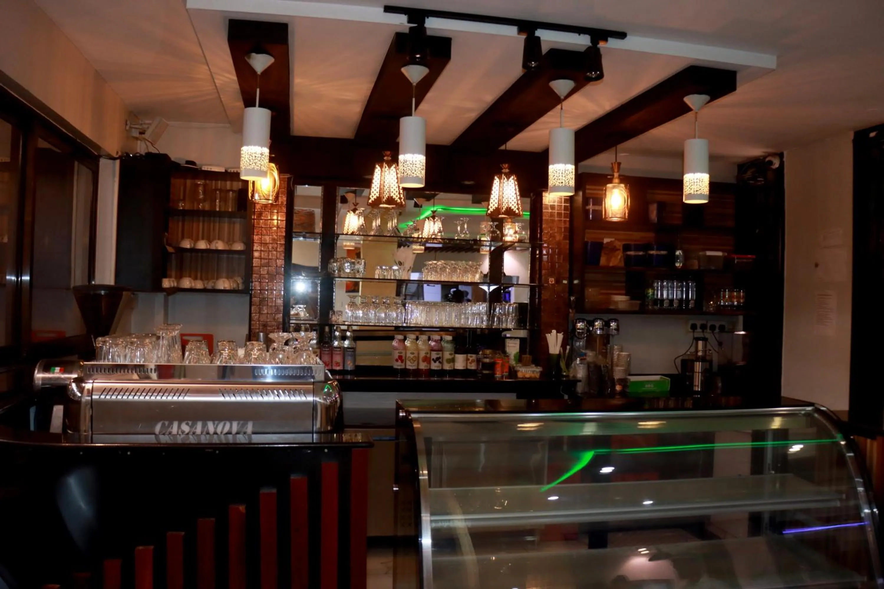 Restaurant/places to eat in Melili Hotel