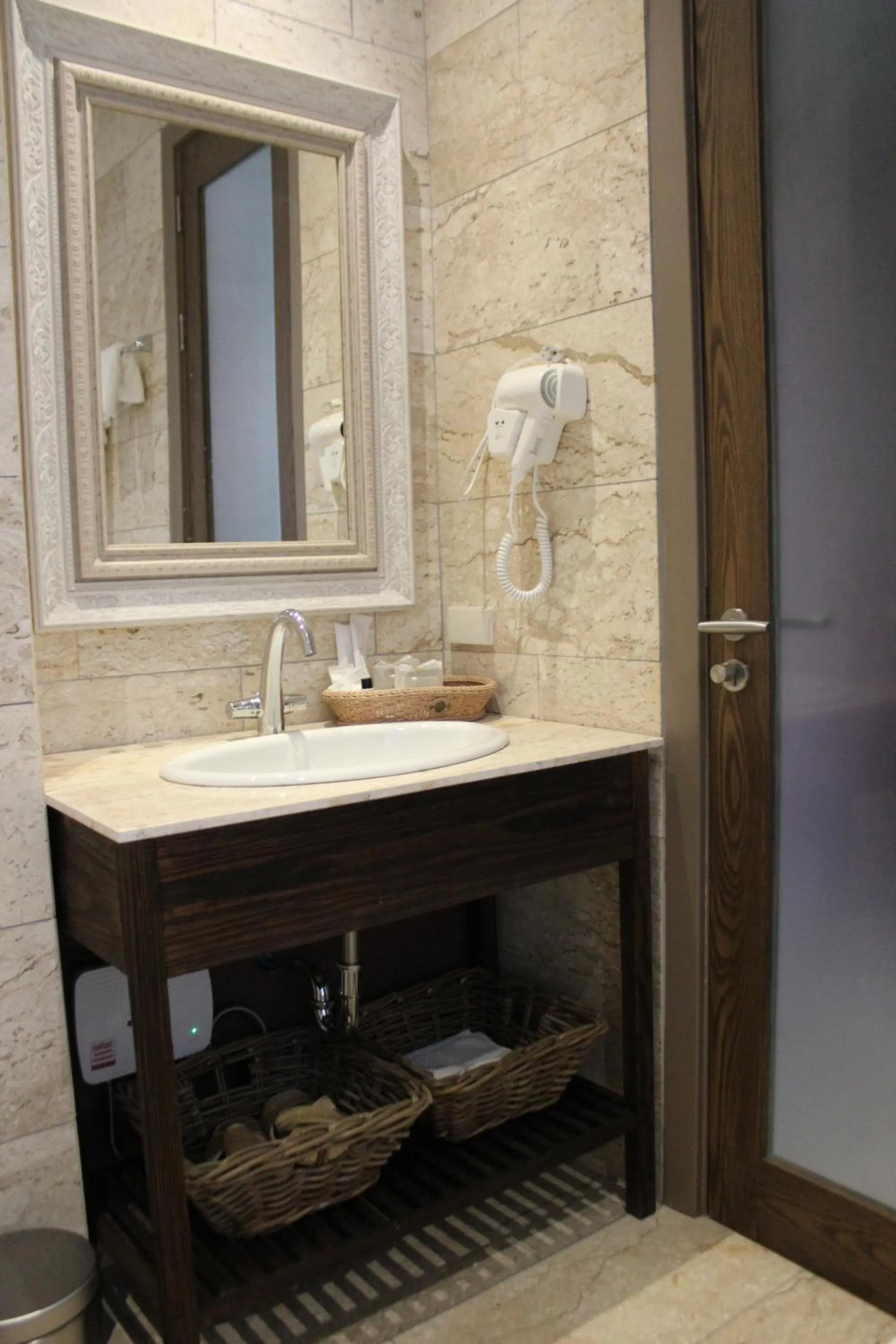 The Glory River Kwai Hotel