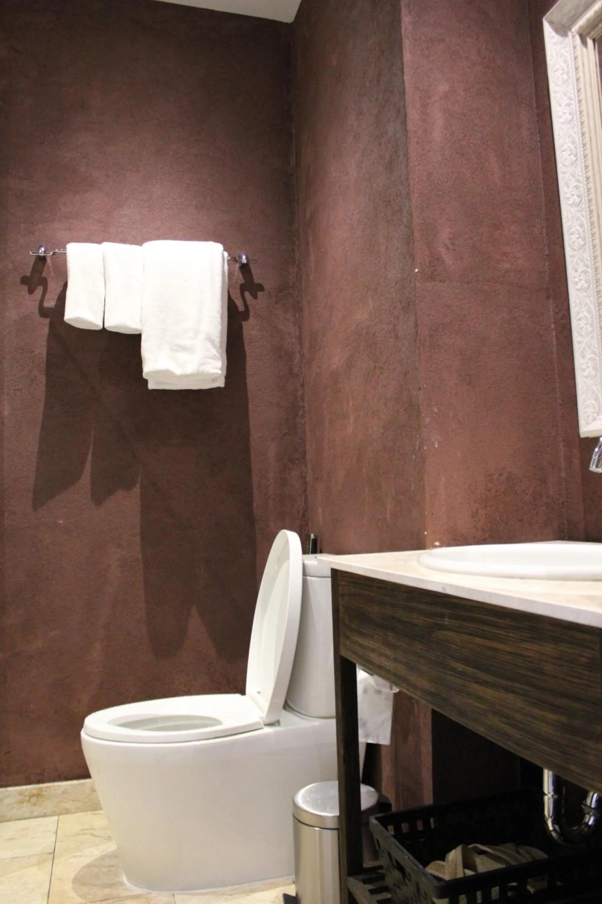 Toilet in The Glory River Kwai Hotel