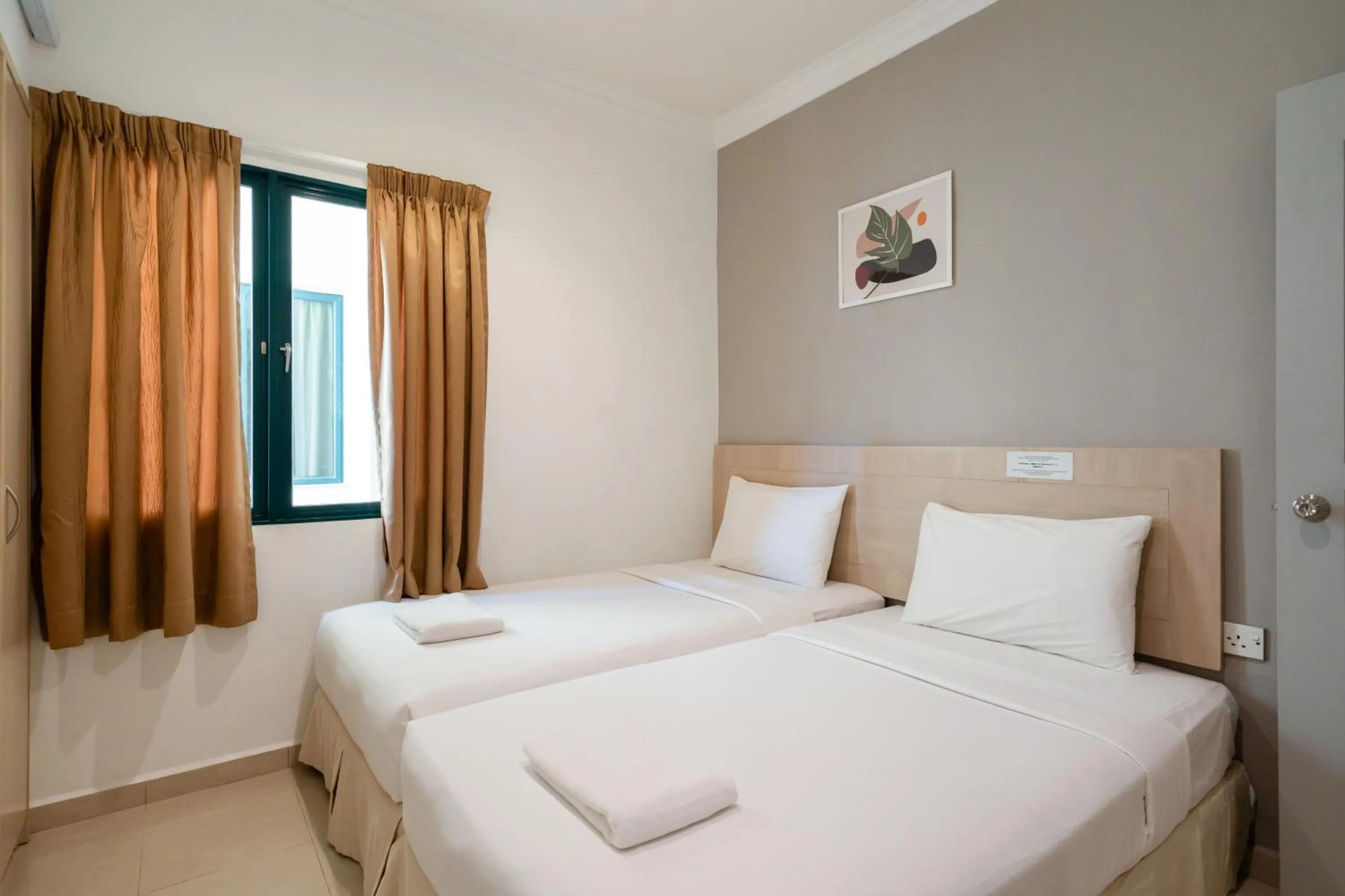 Bedroom, Bed in Golden View Serviced Apartments