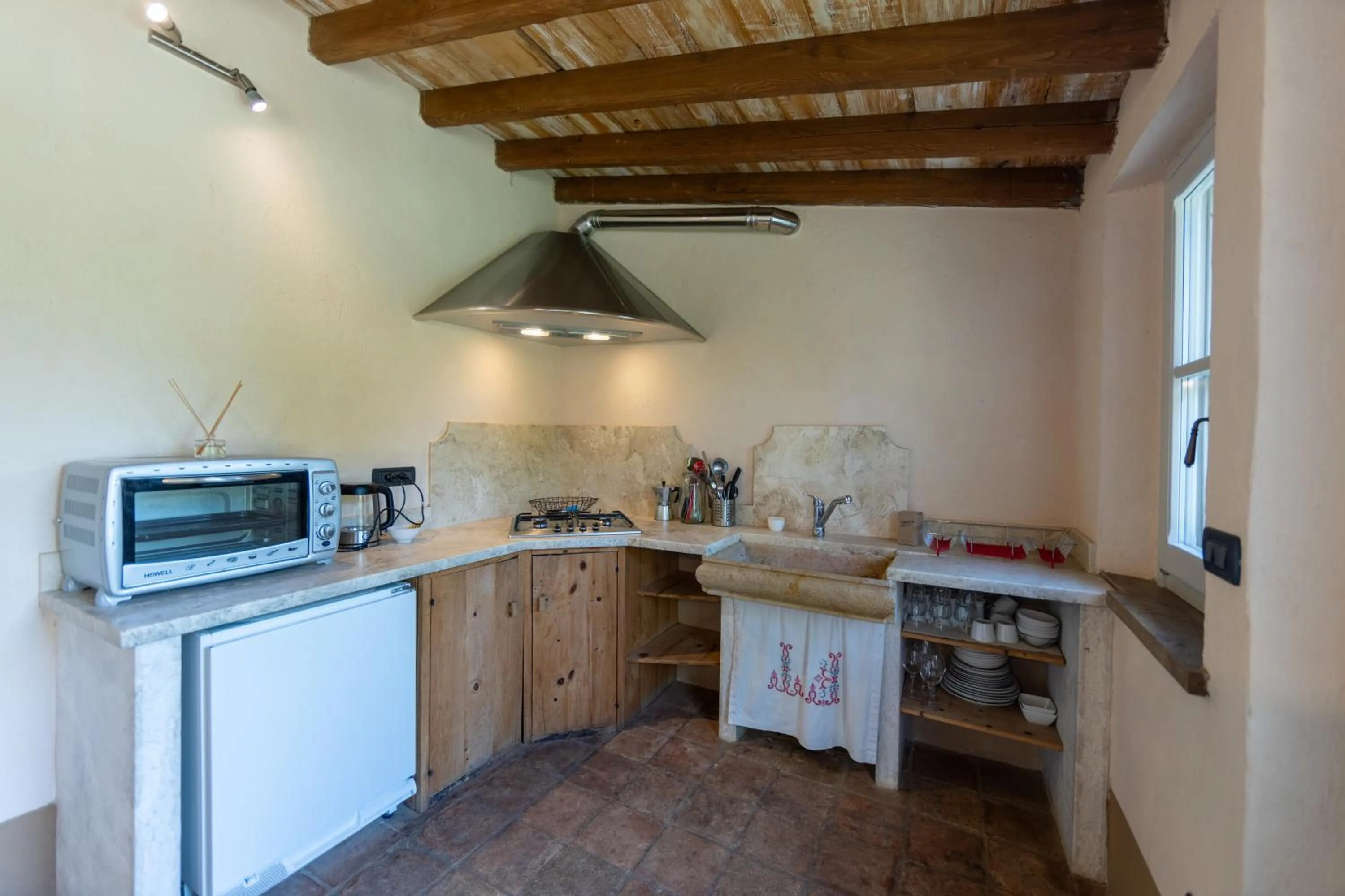 Kitchen or kitchenette in B&B Il Molinello