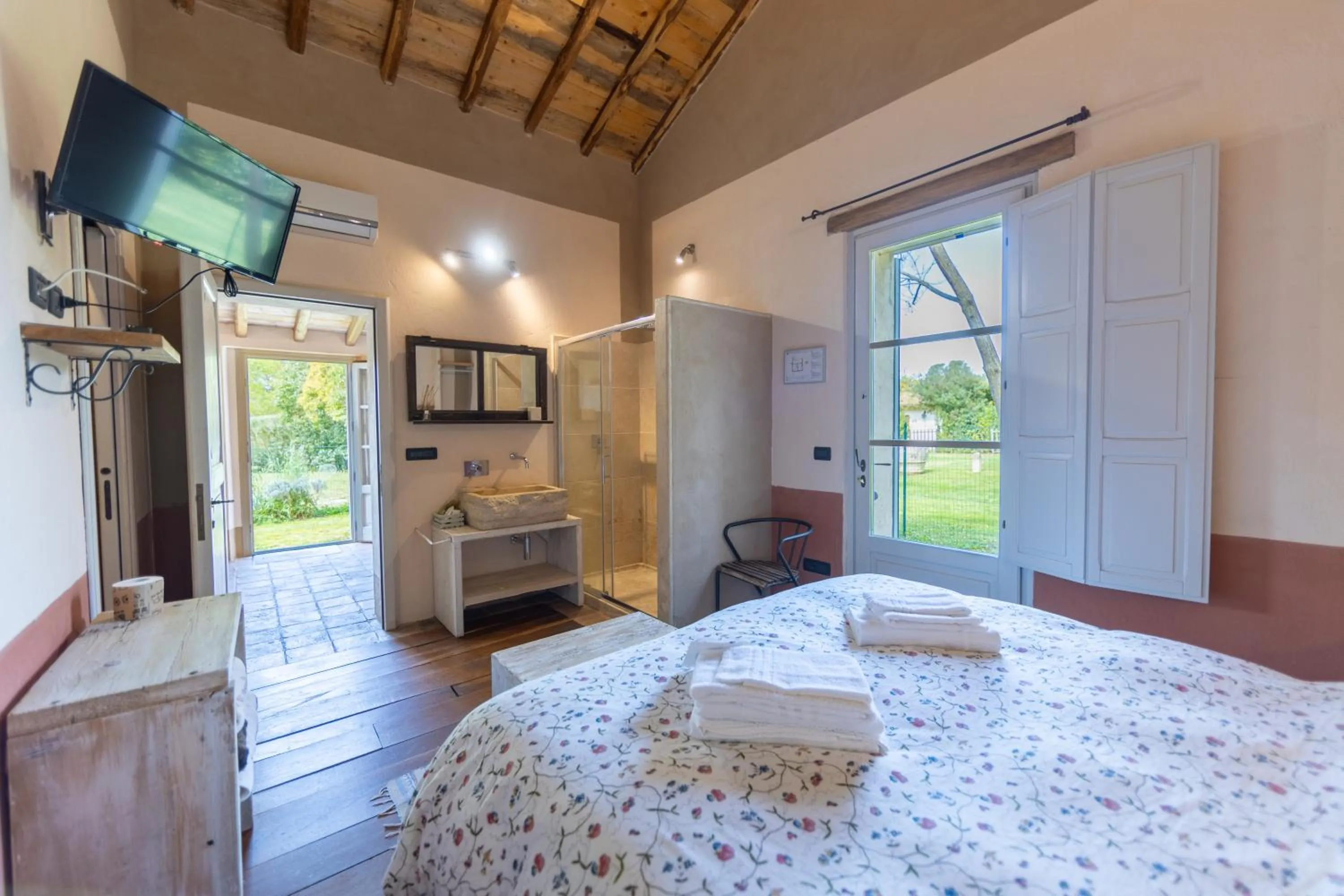 Bedroom, Bed in B&B Il Molinello