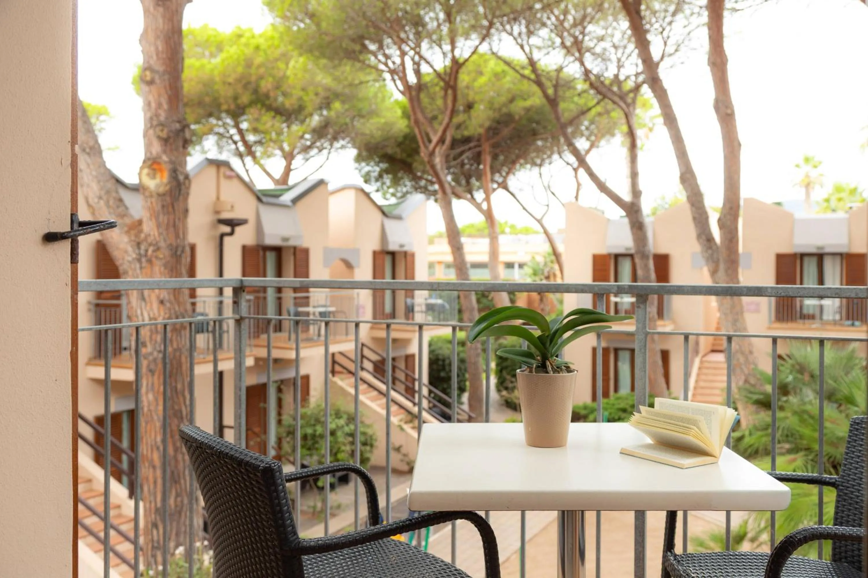 Property building in Hotel Corte Rosada Affiliated by Meliá